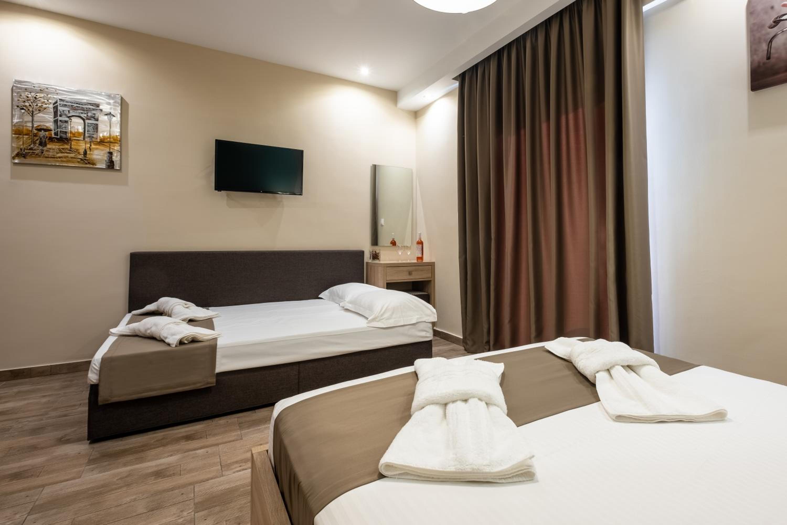 Lagaria Luxury Rooms