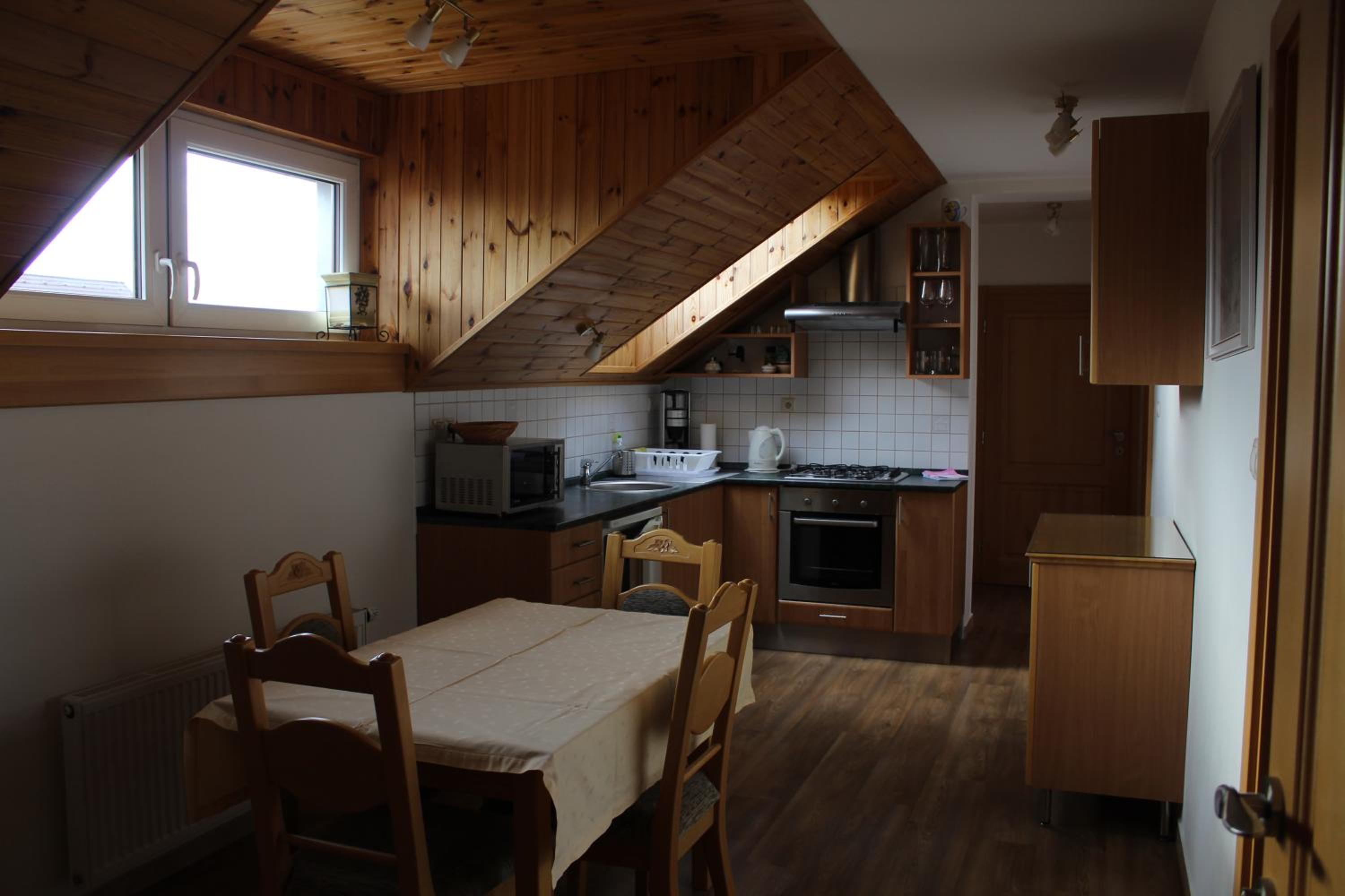 Photo 49