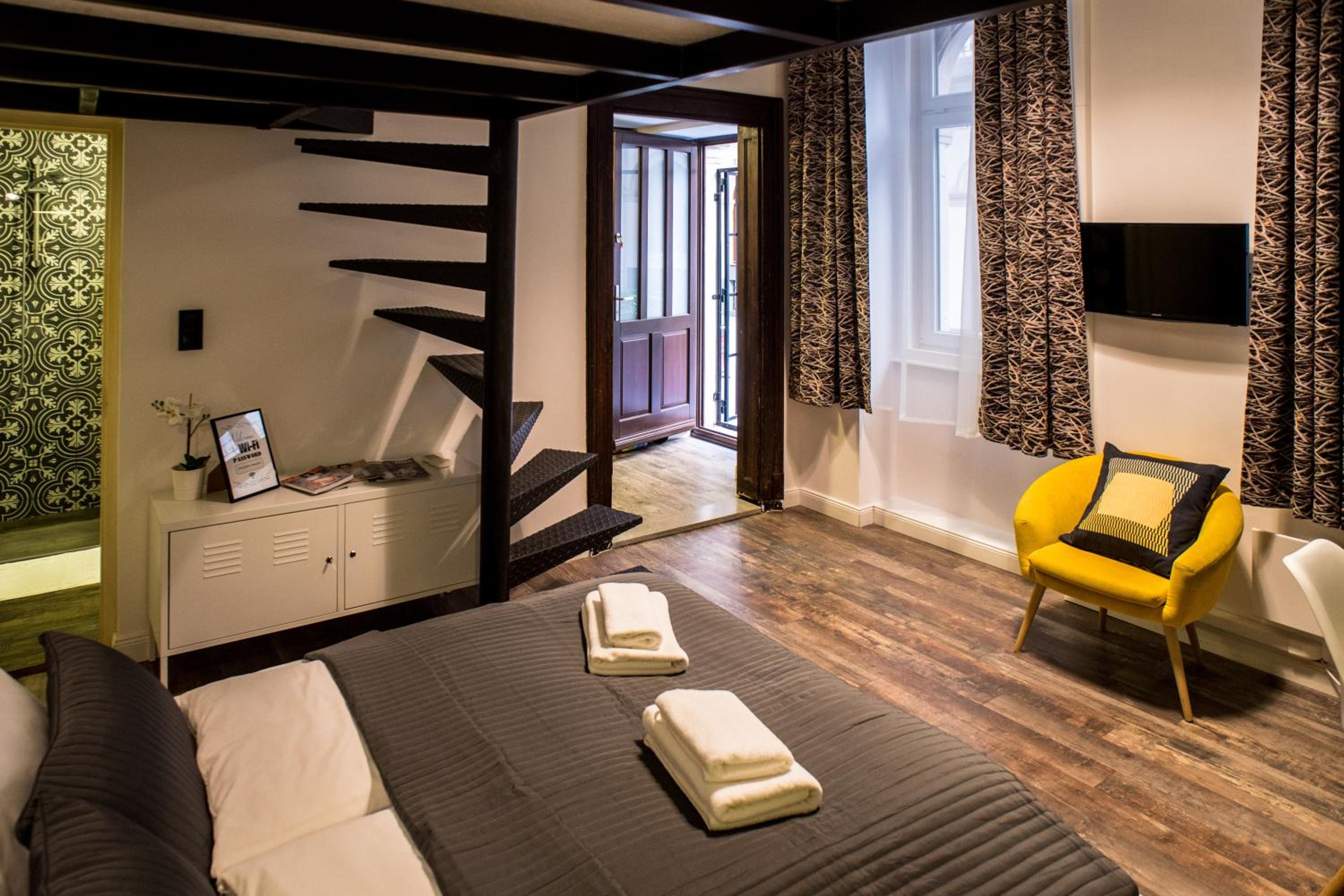 hotel room