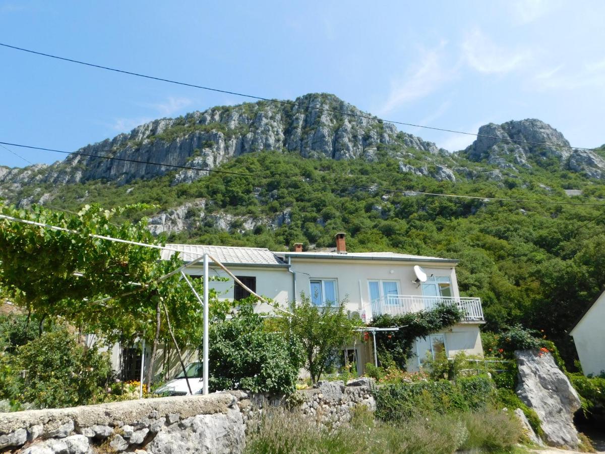 Apartment Varelija view 2