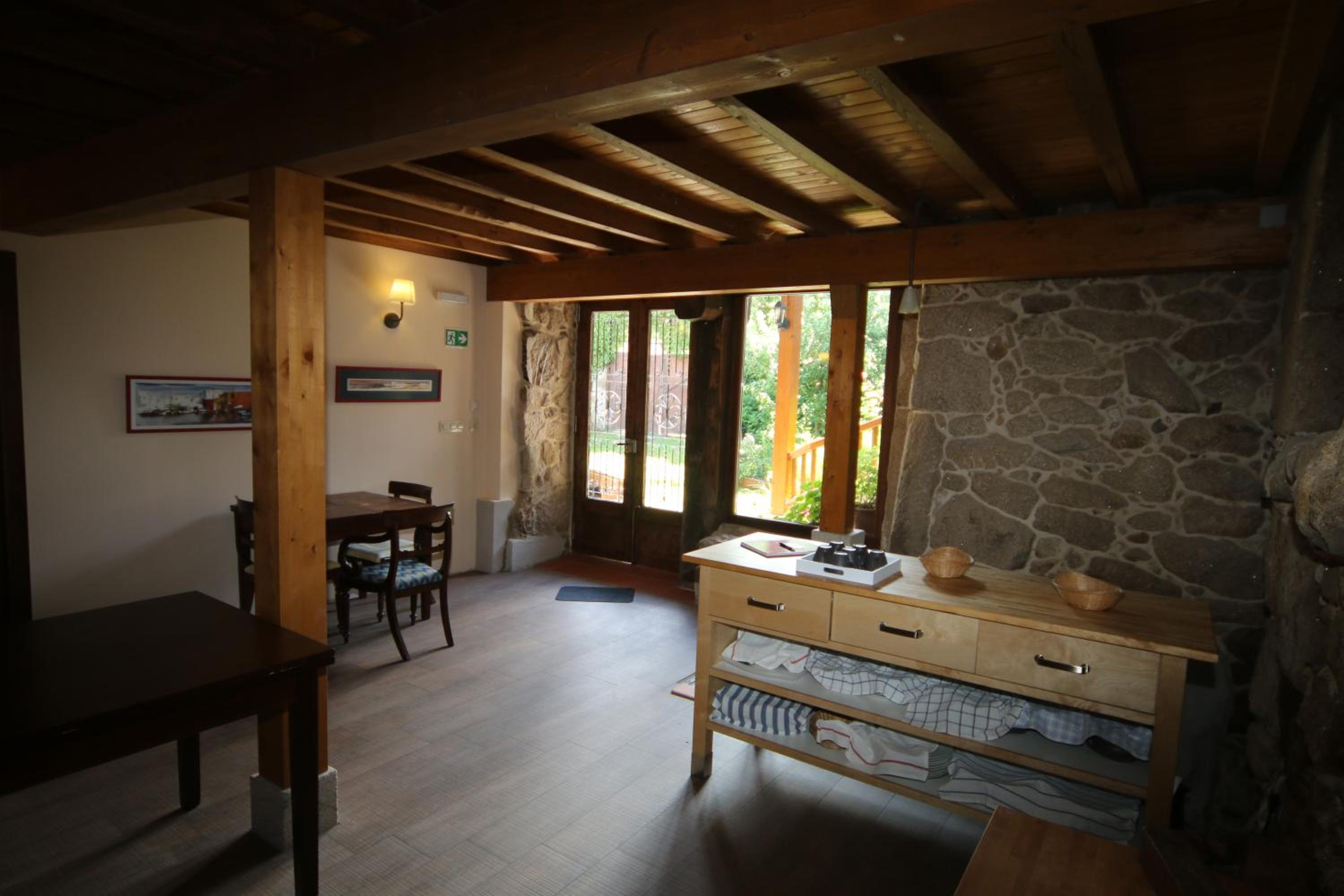 Pazo de Chaioso Ribeira Sacra view 4
