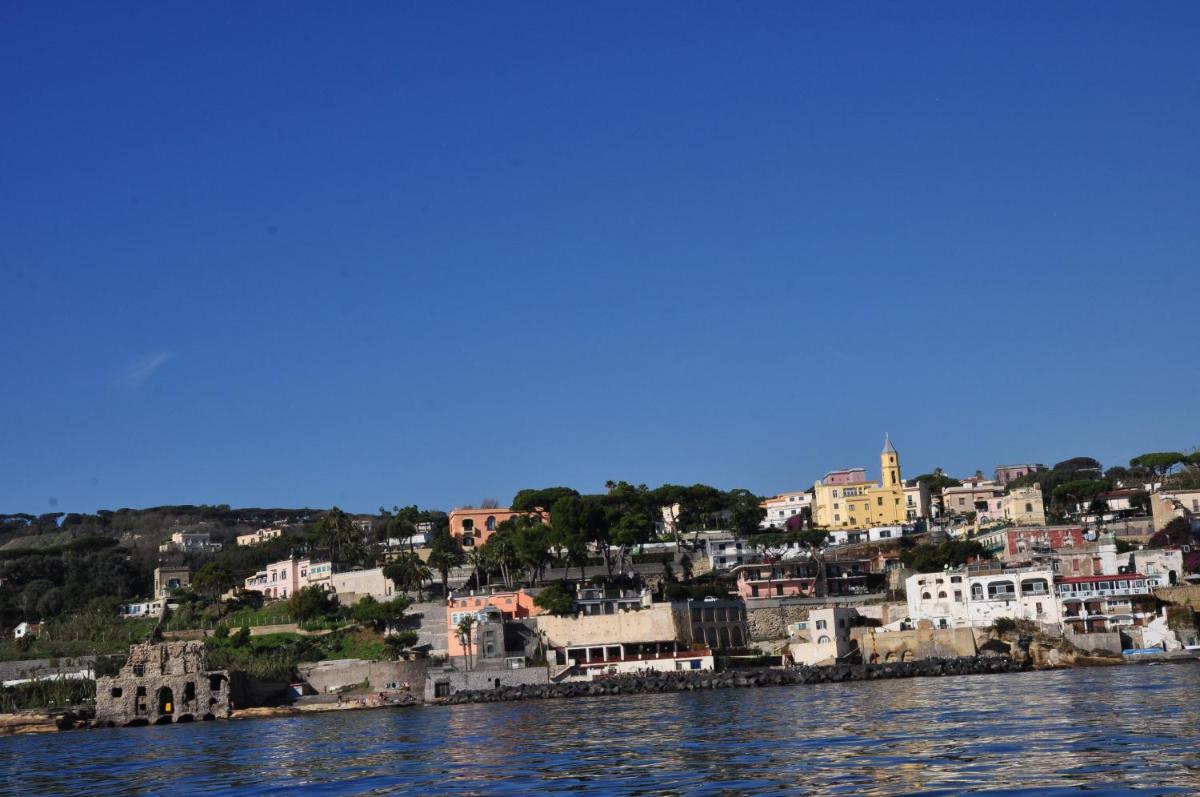 Residenza Le Rose Villa D'Arte