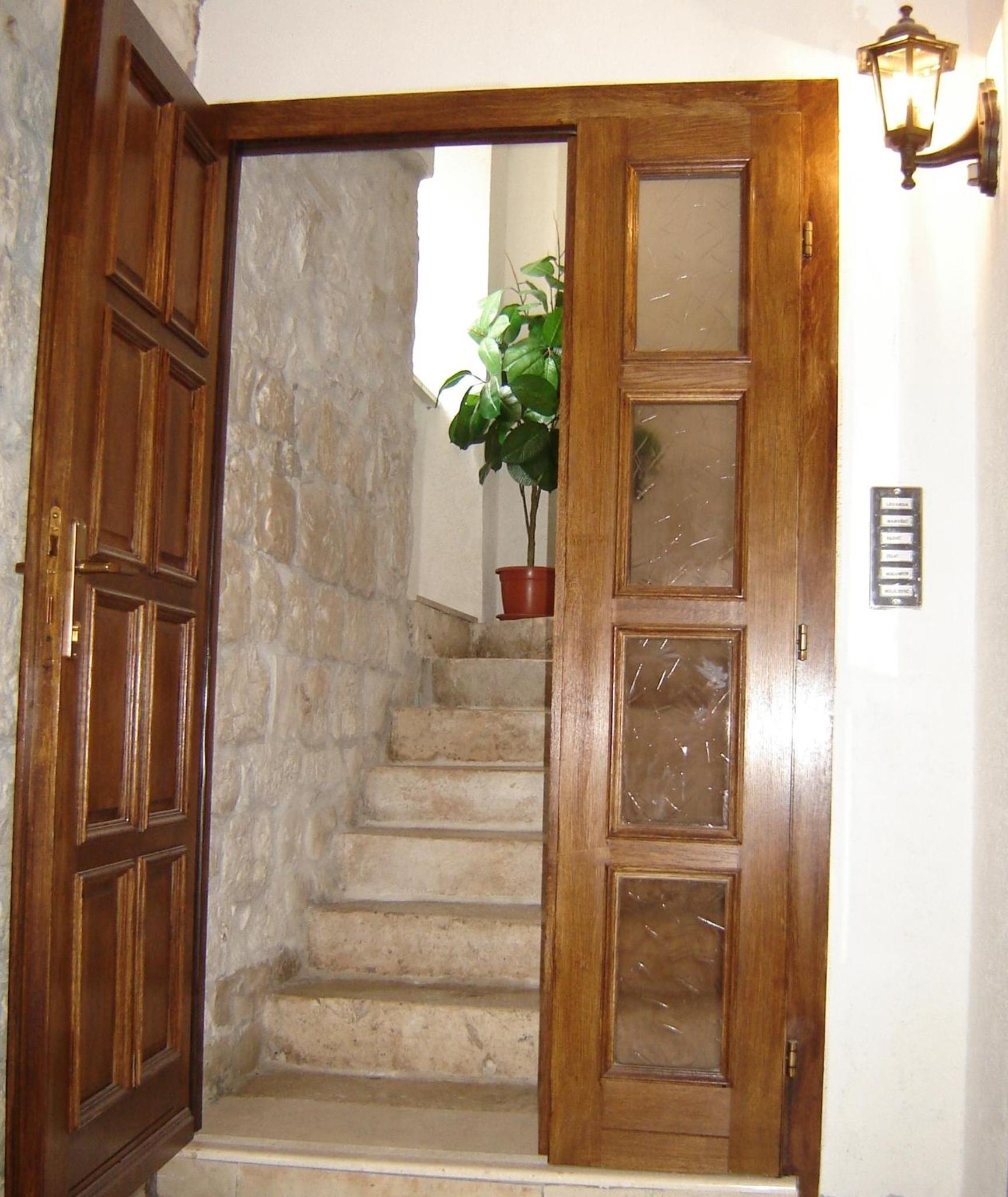 Carol Rooms