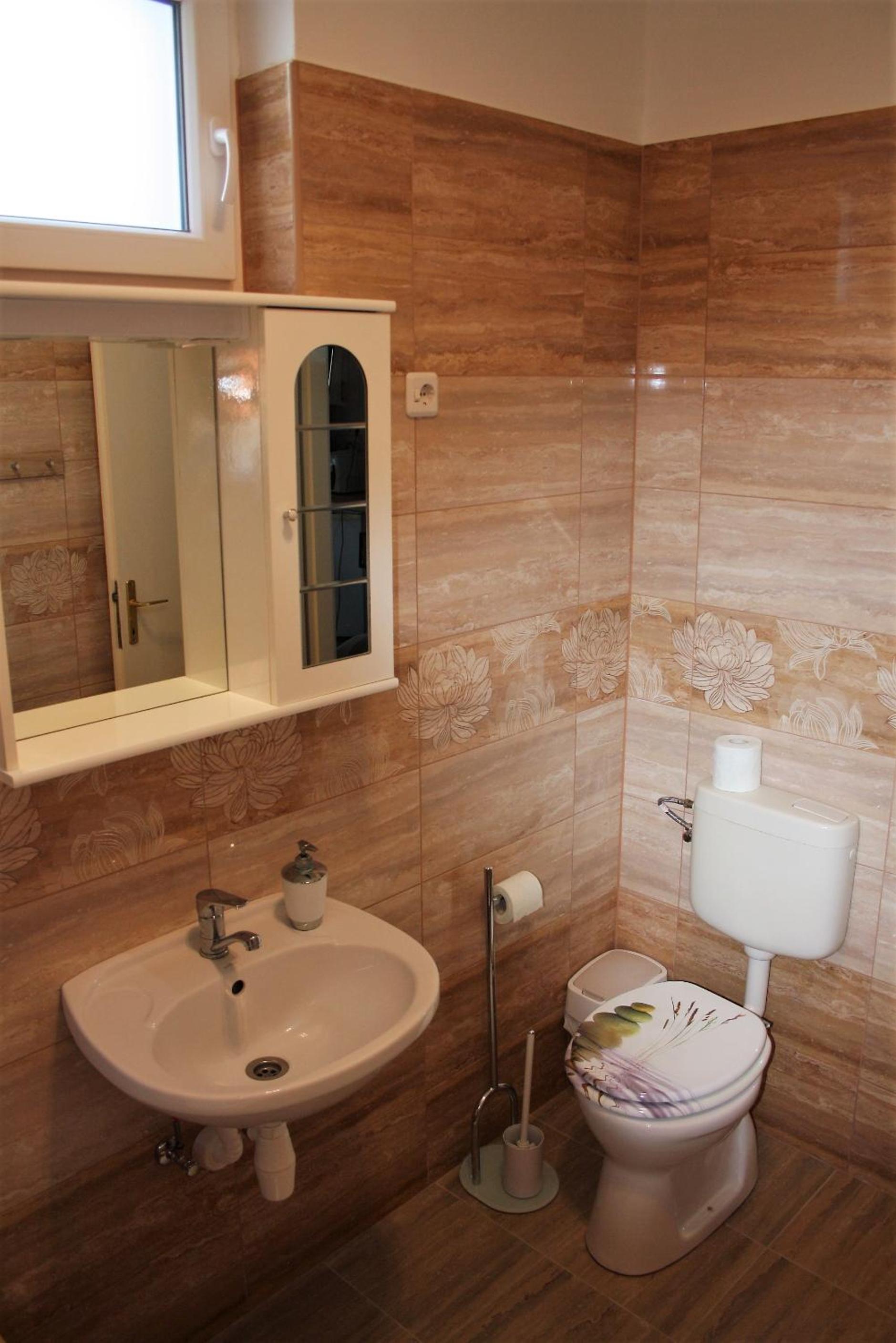Főnix Apartmanház view 3