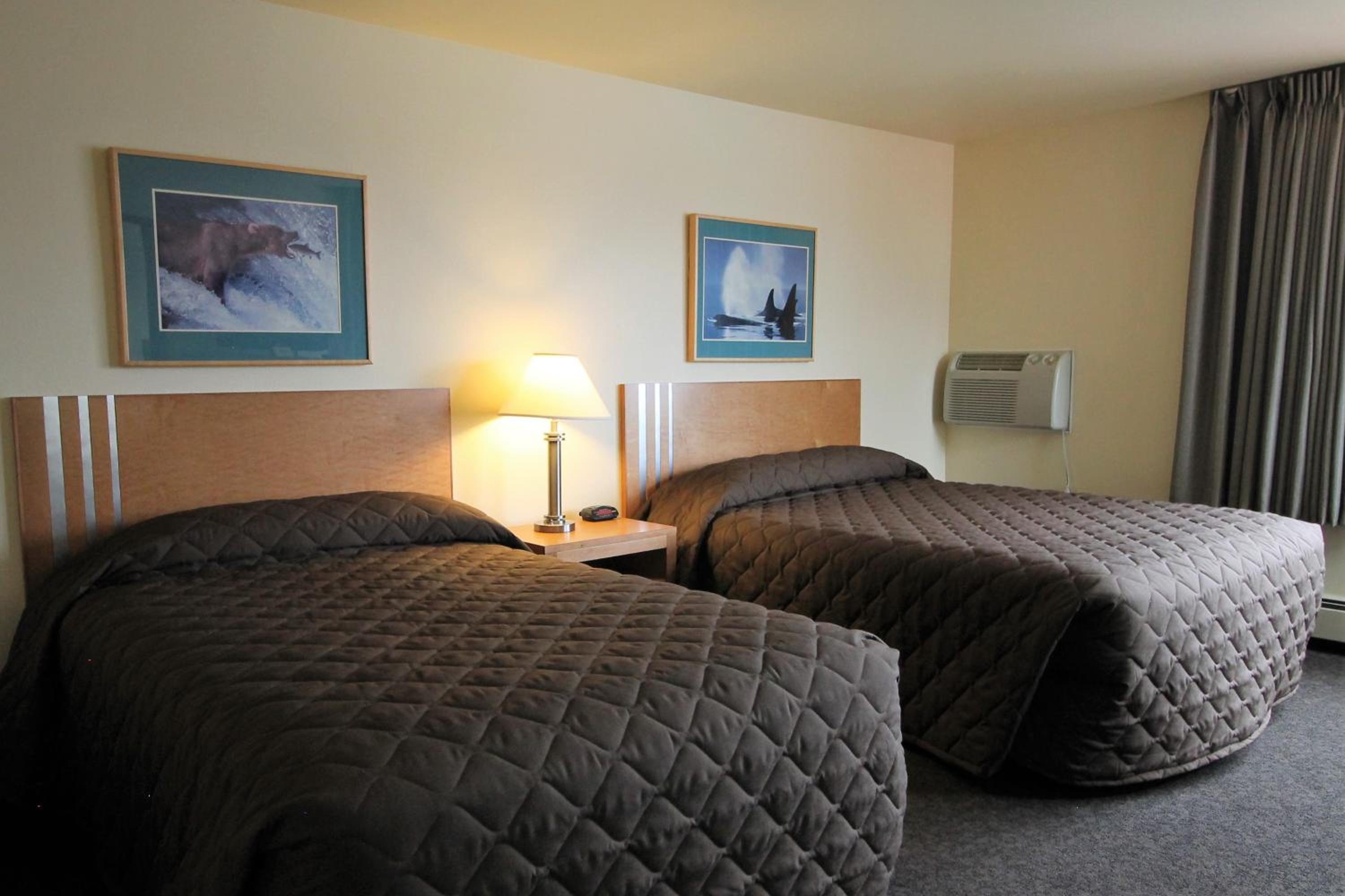Breeze Inn Hotel & Motel view 3