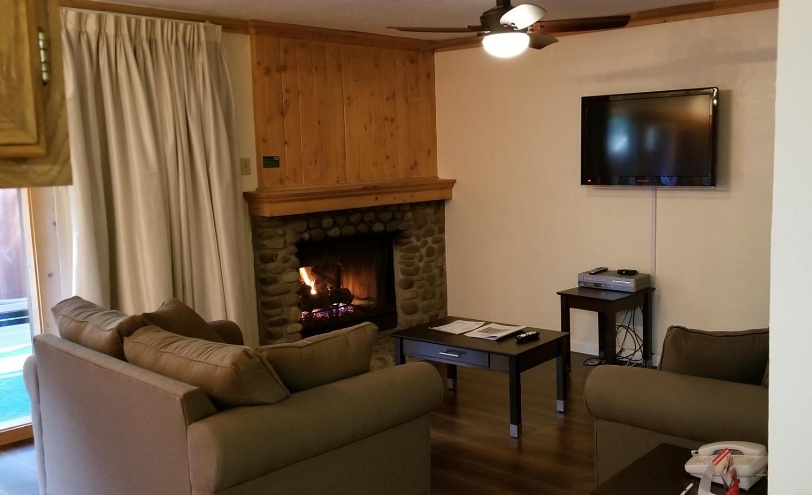 Lake Tahoe Vacations - North Lake Lodges Villas - Property Image 22