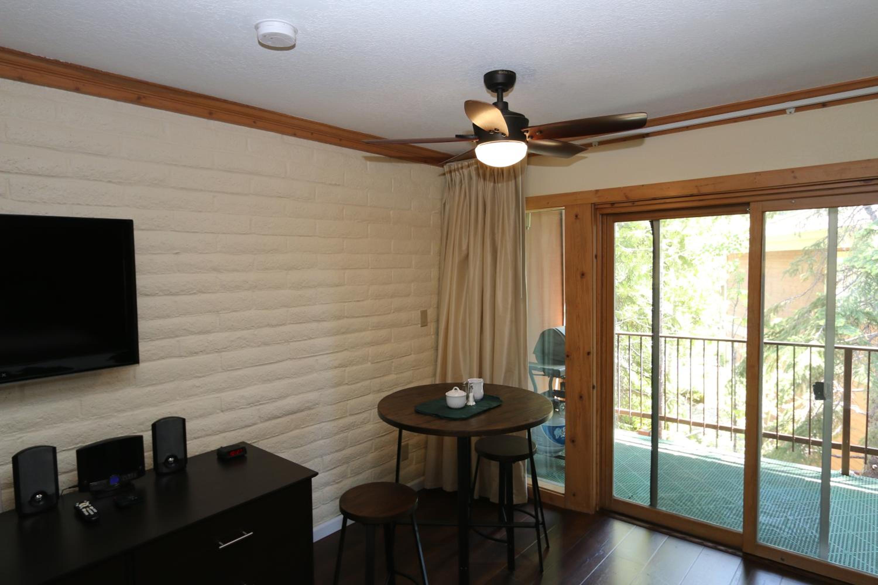 Lake Tahoe Vacations - North Lake Lodges Villas - Property Image 18
