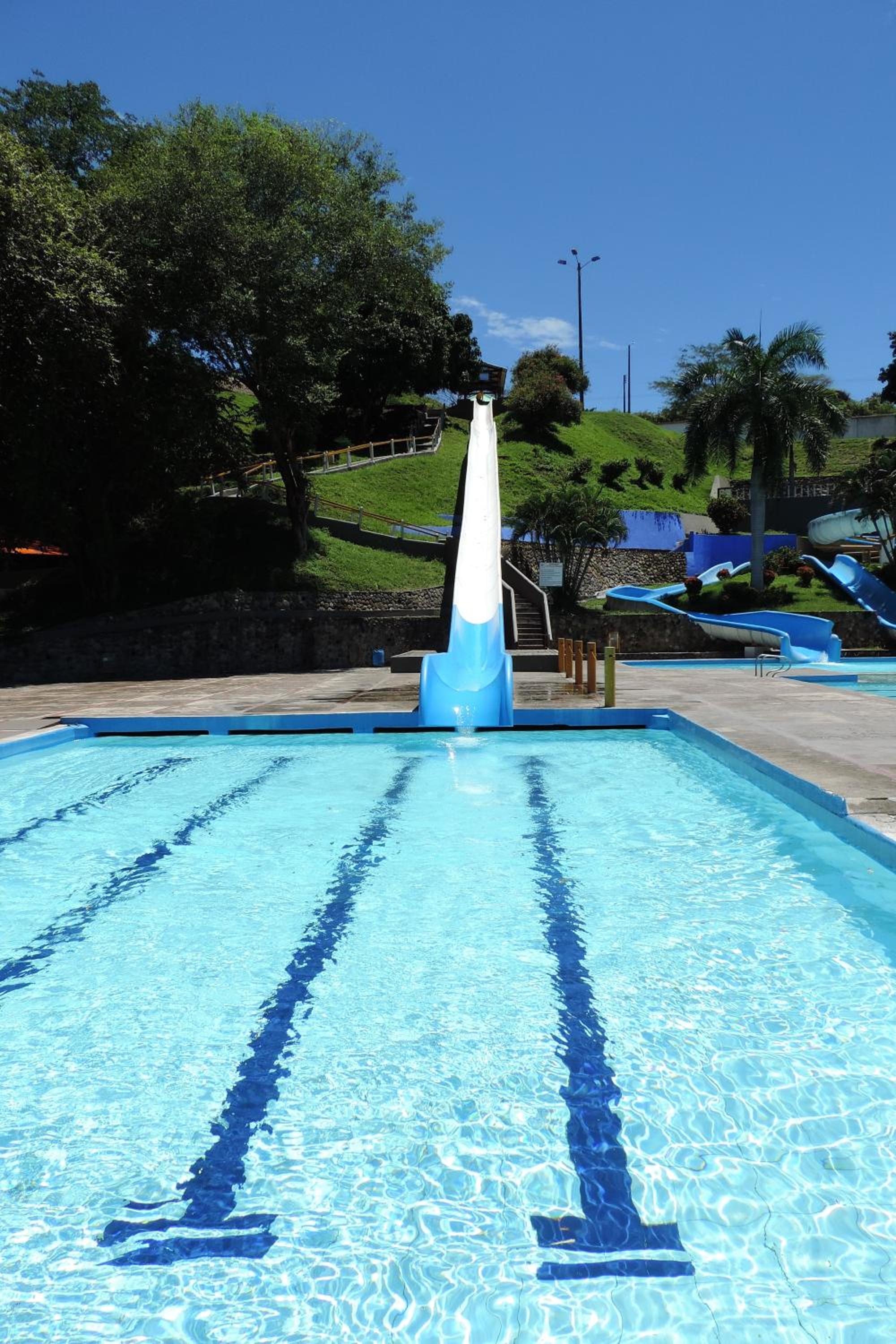 Hotel y Parque Acuatico Agua Sol Alegria