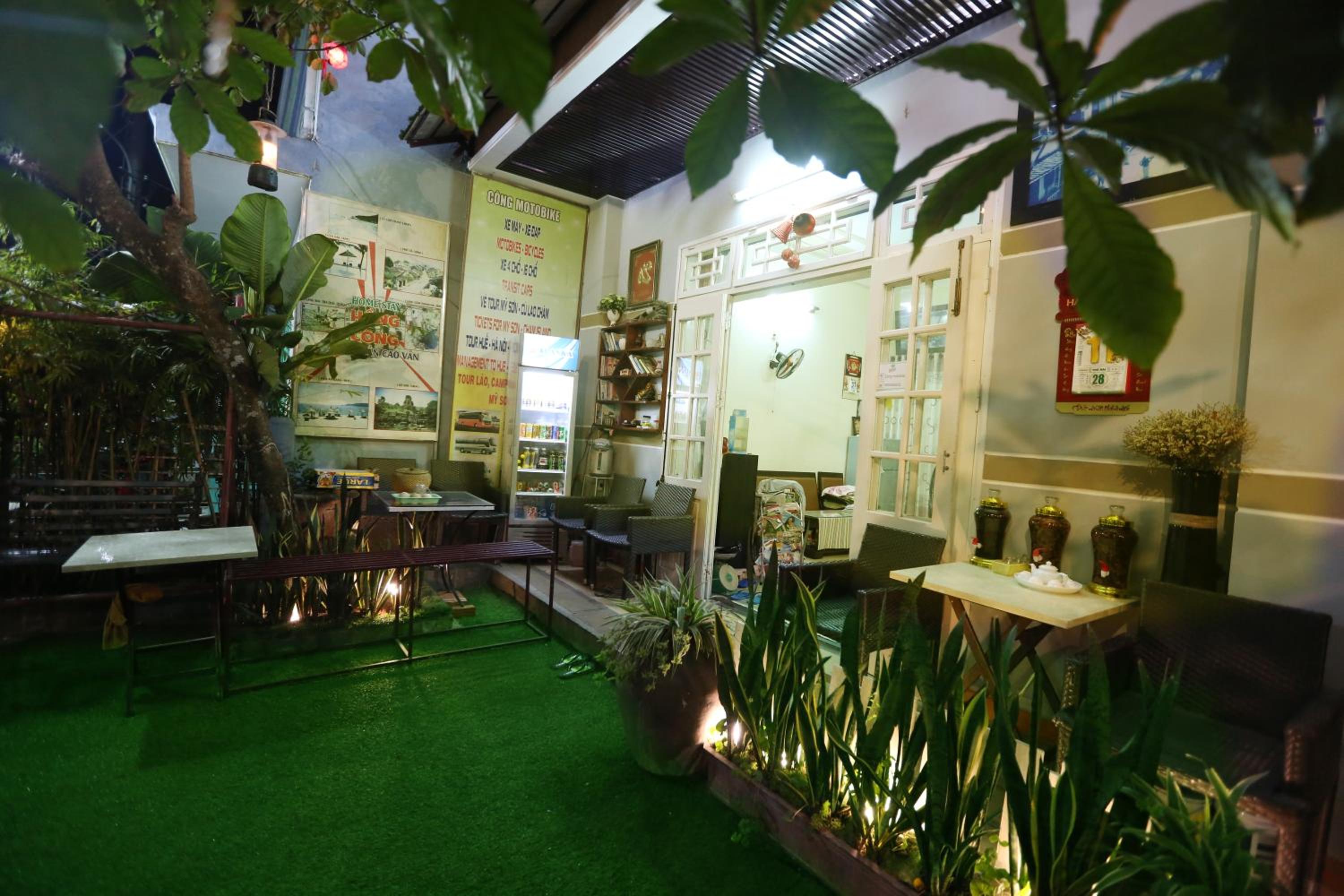 Homestay Hong Cong view 3