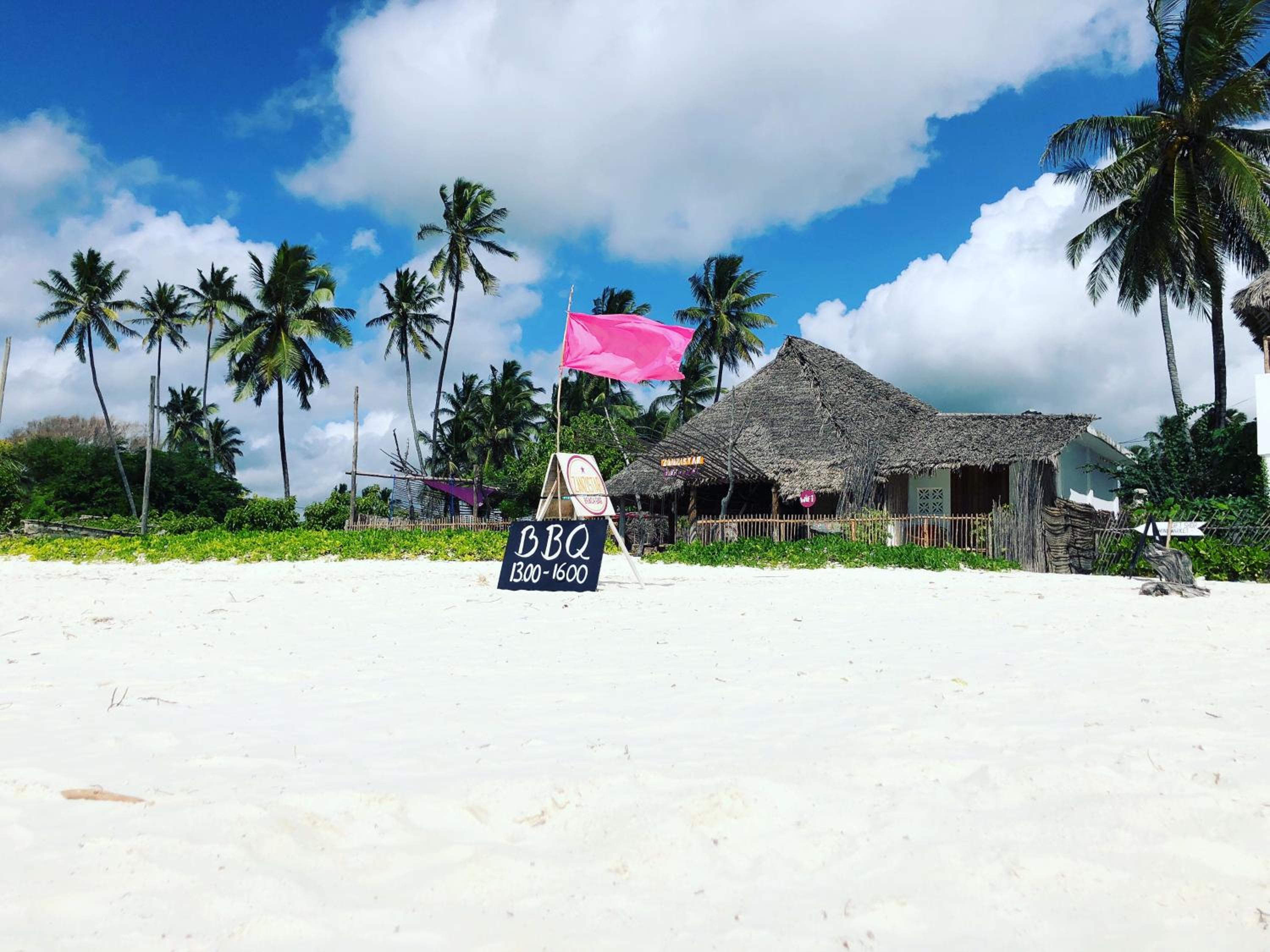 Zanzistar Lodge
