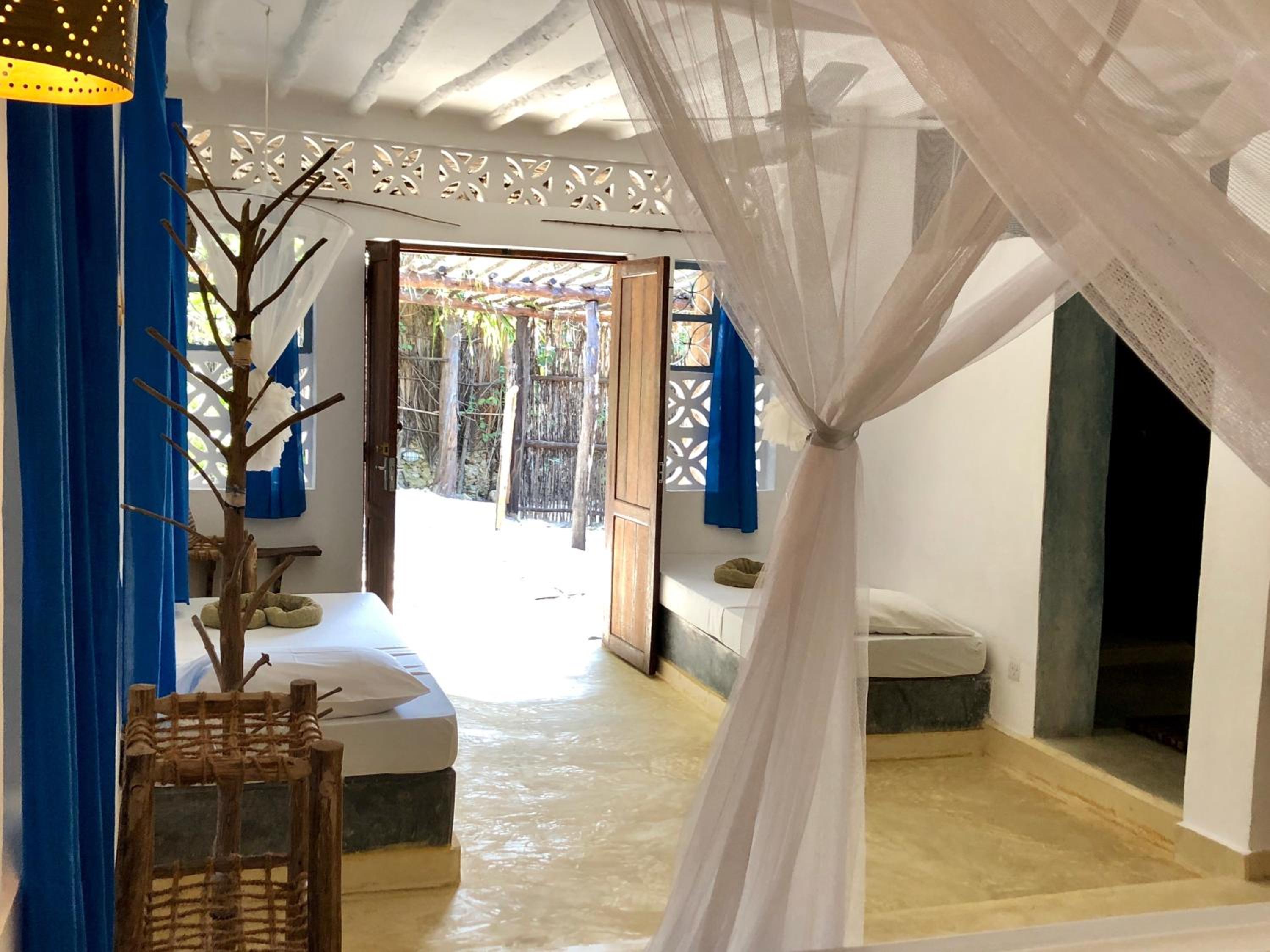Zanzistar Lodge