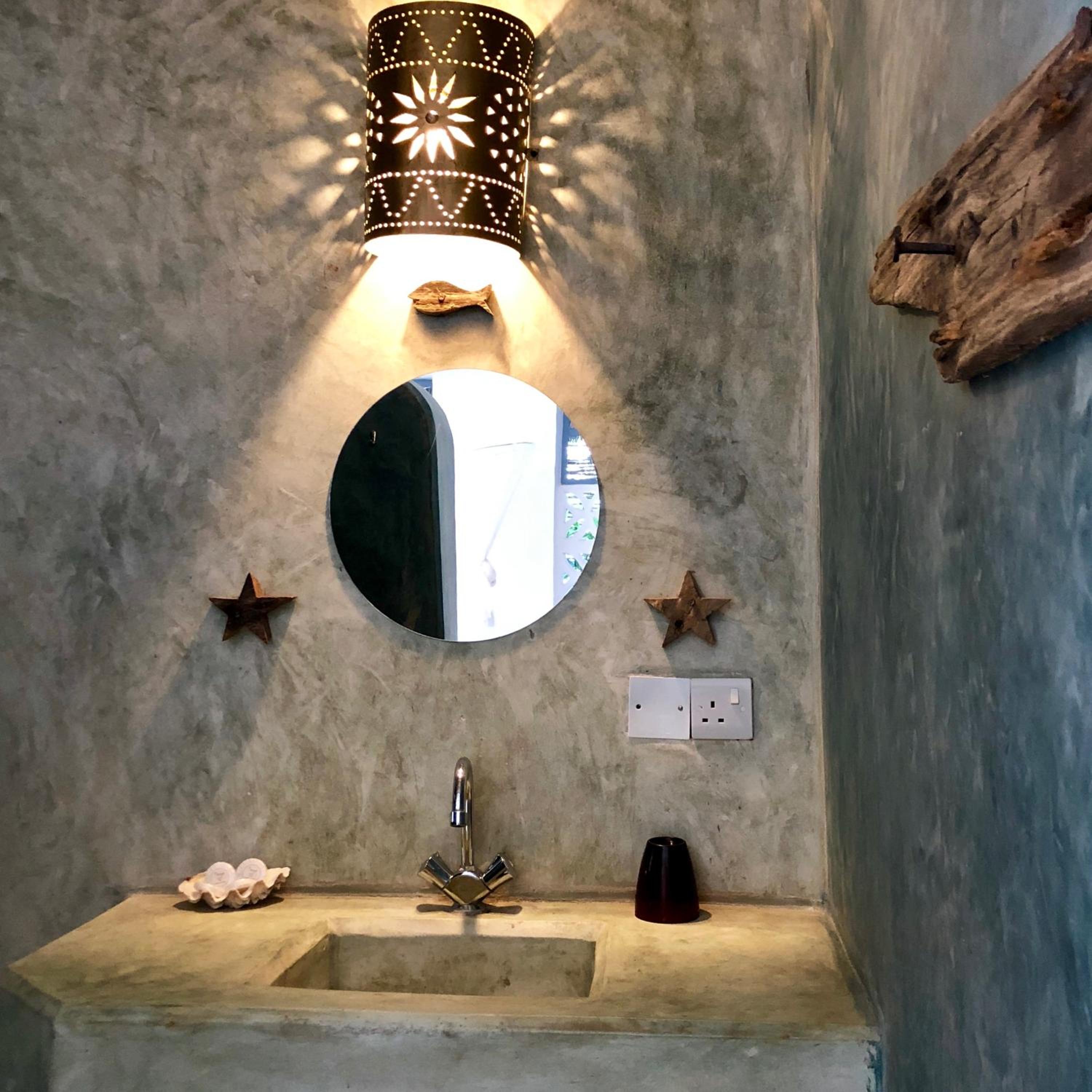 Zanzistar Lodge