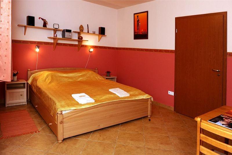Mátyás Apartmanok