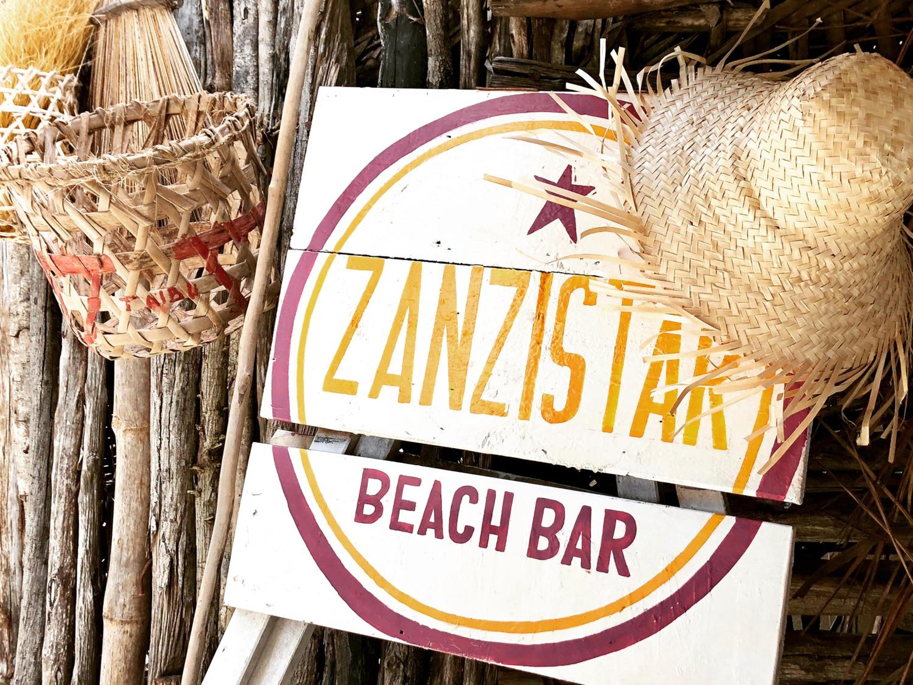 Zanzistar Lodge