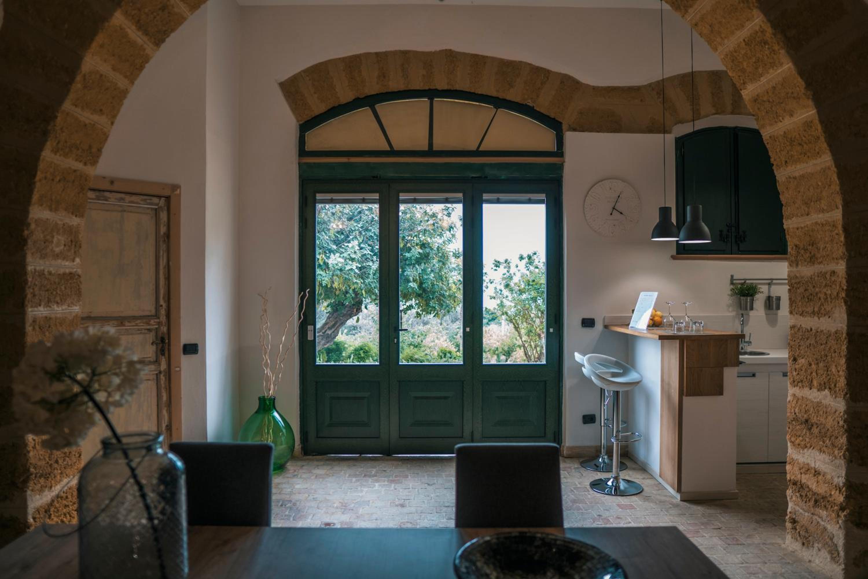 Villa La Lumia B&B Suites & Apartments