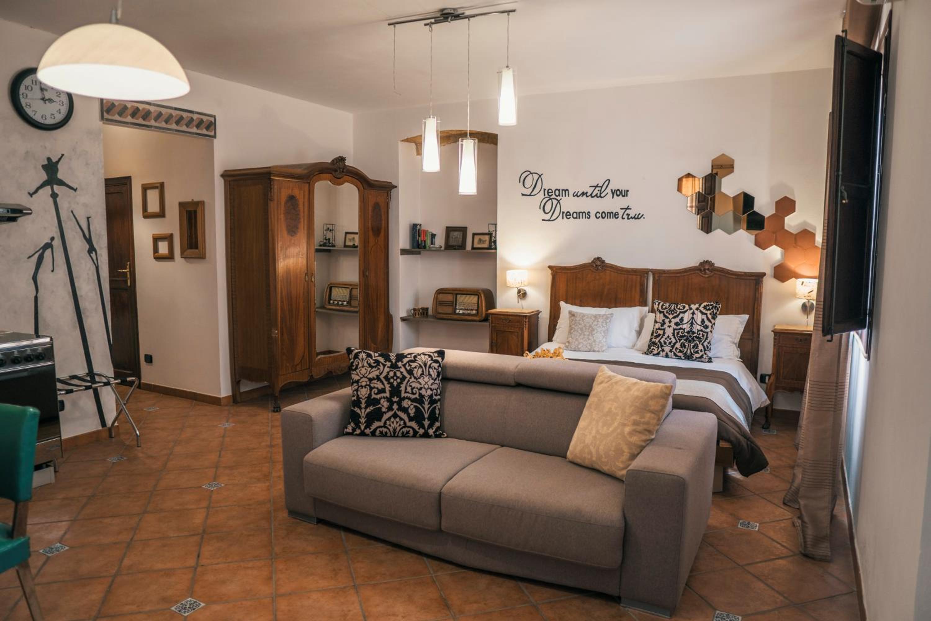 Villa La Lumia B&B Suites & Apartments