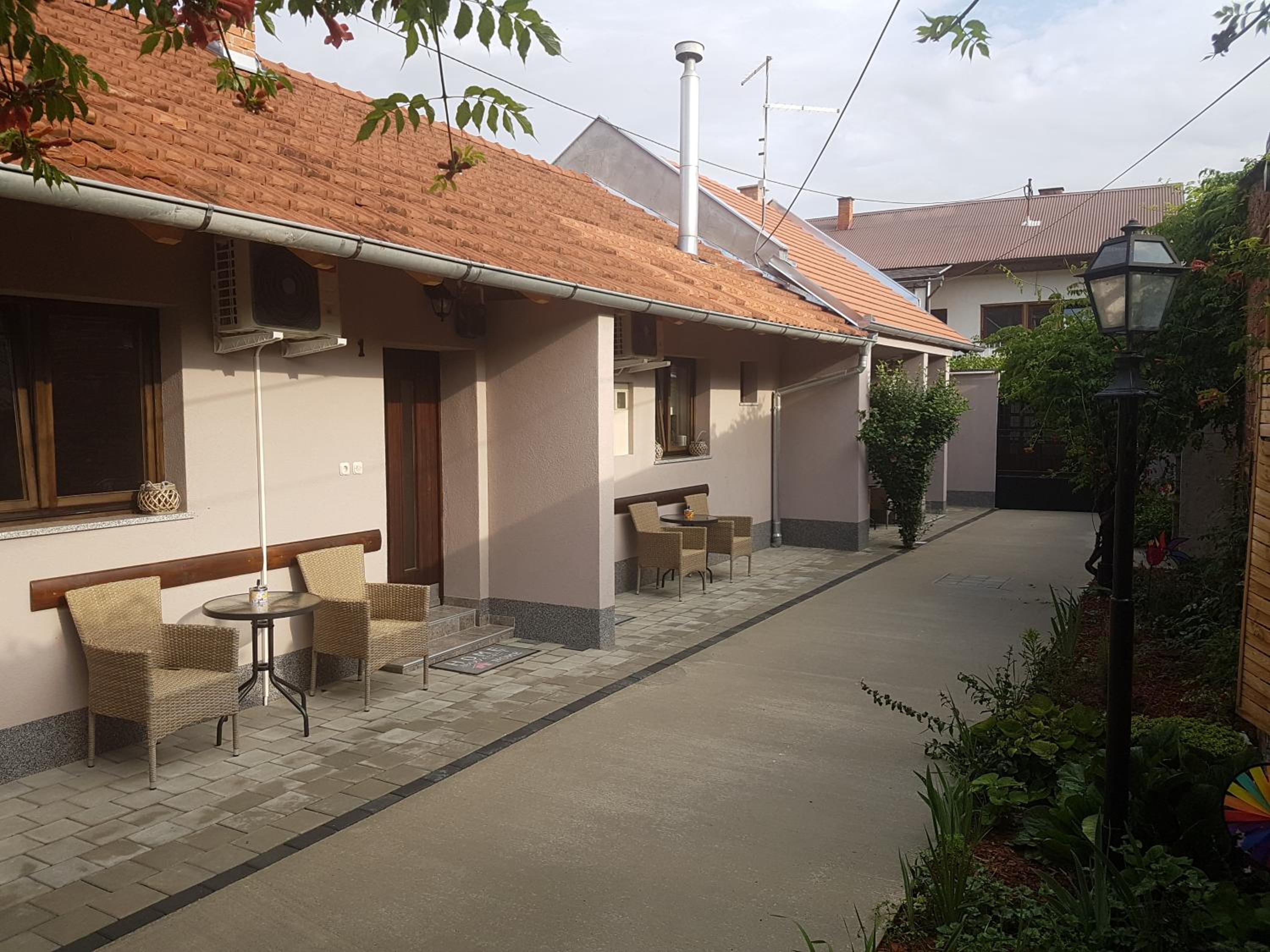 NunaNina apartmani view 2