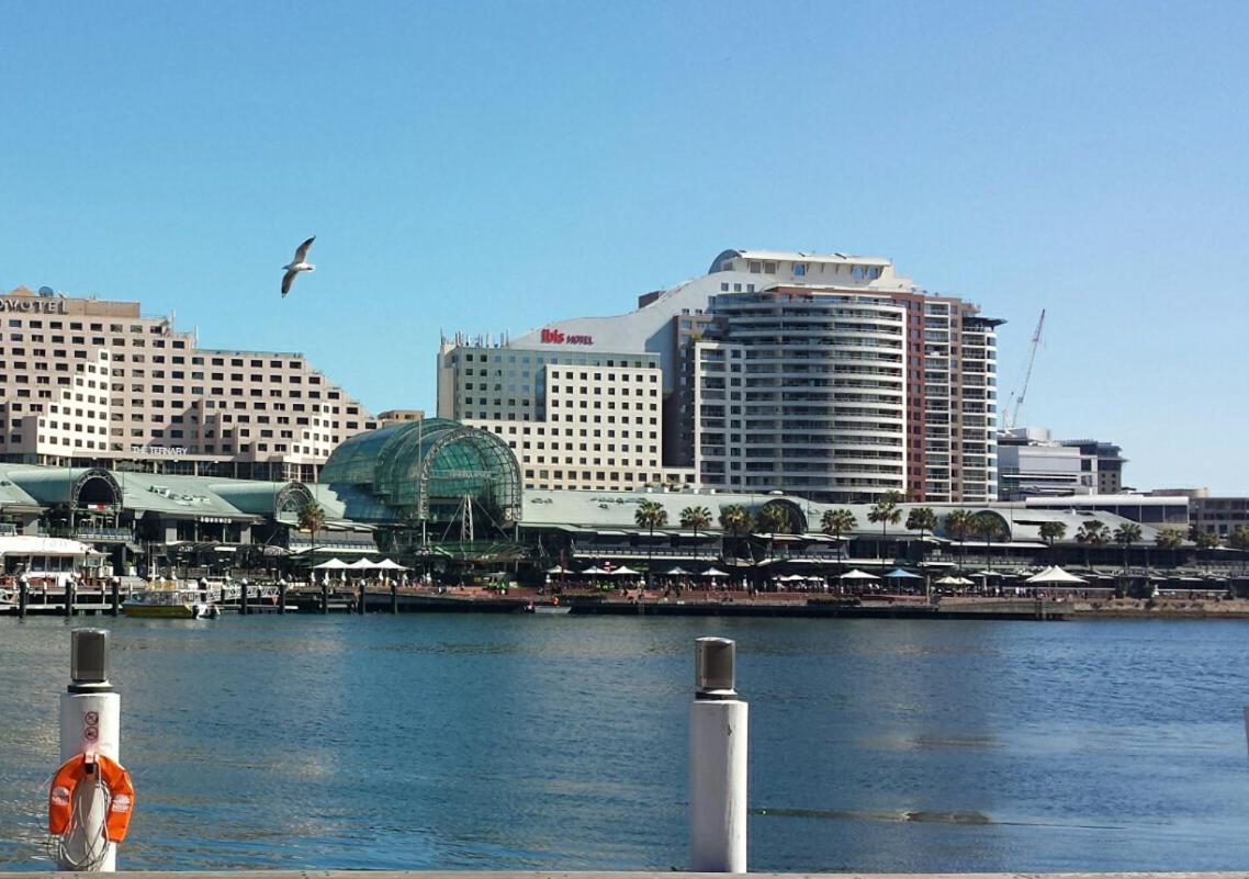 Darling Harbour 2 Bedroom Apartment
