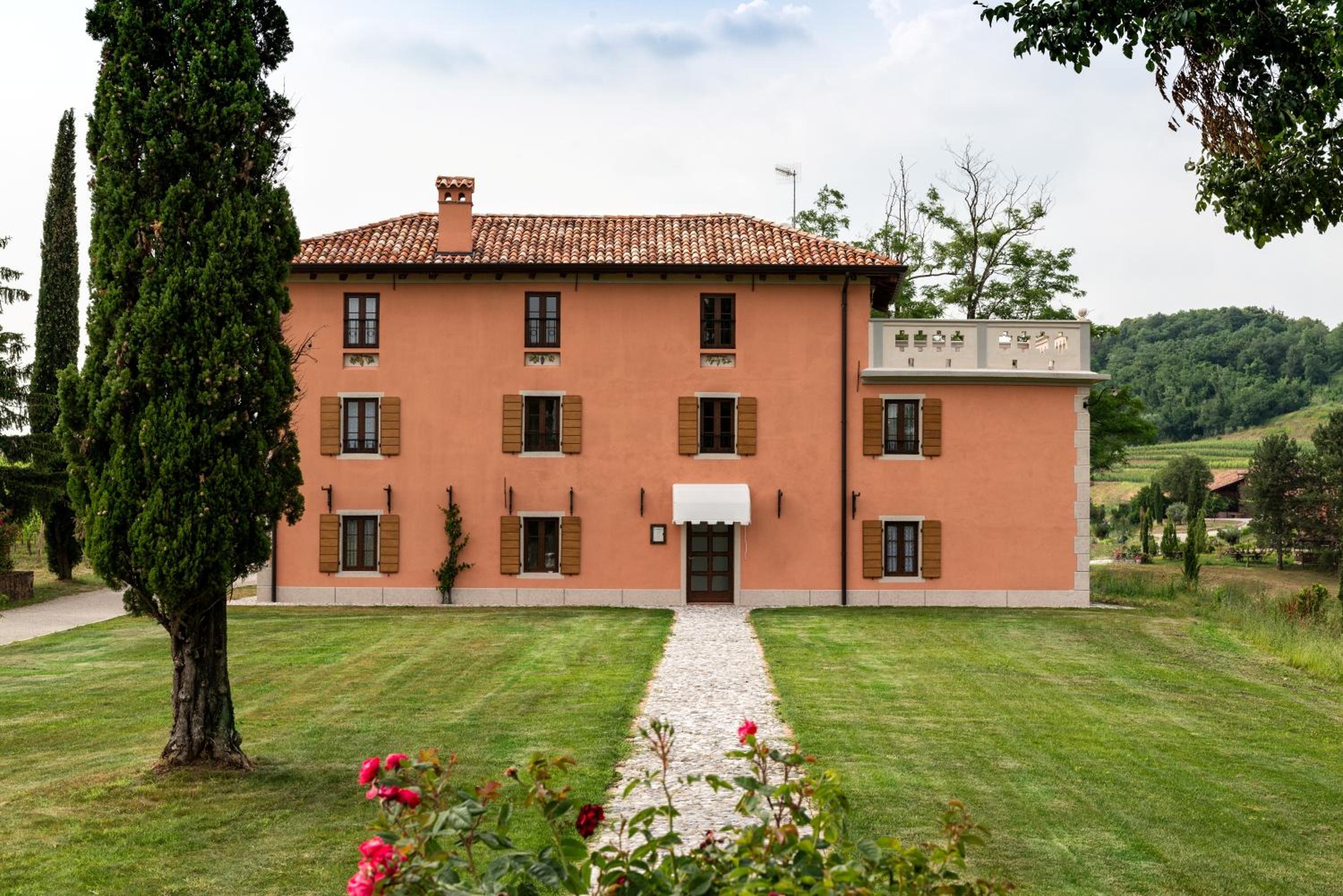 Casale in Collina