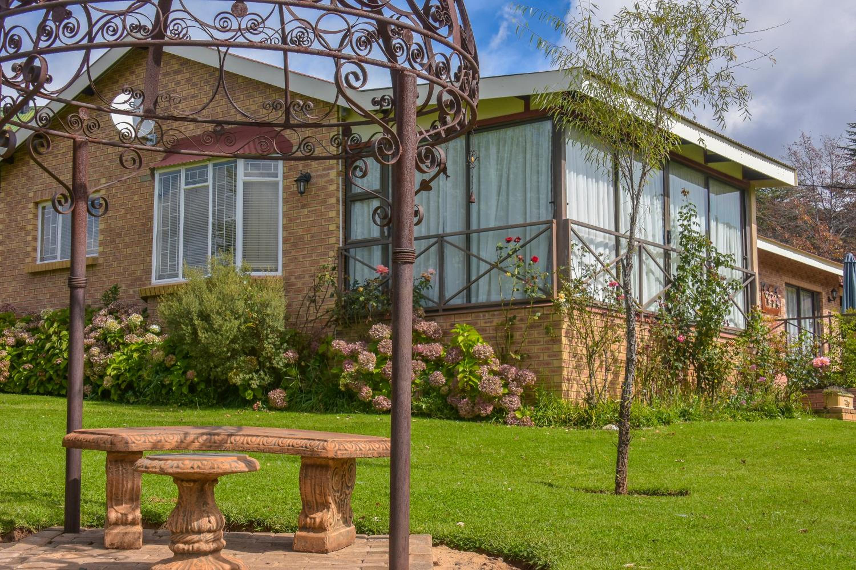 Clarens Retreat