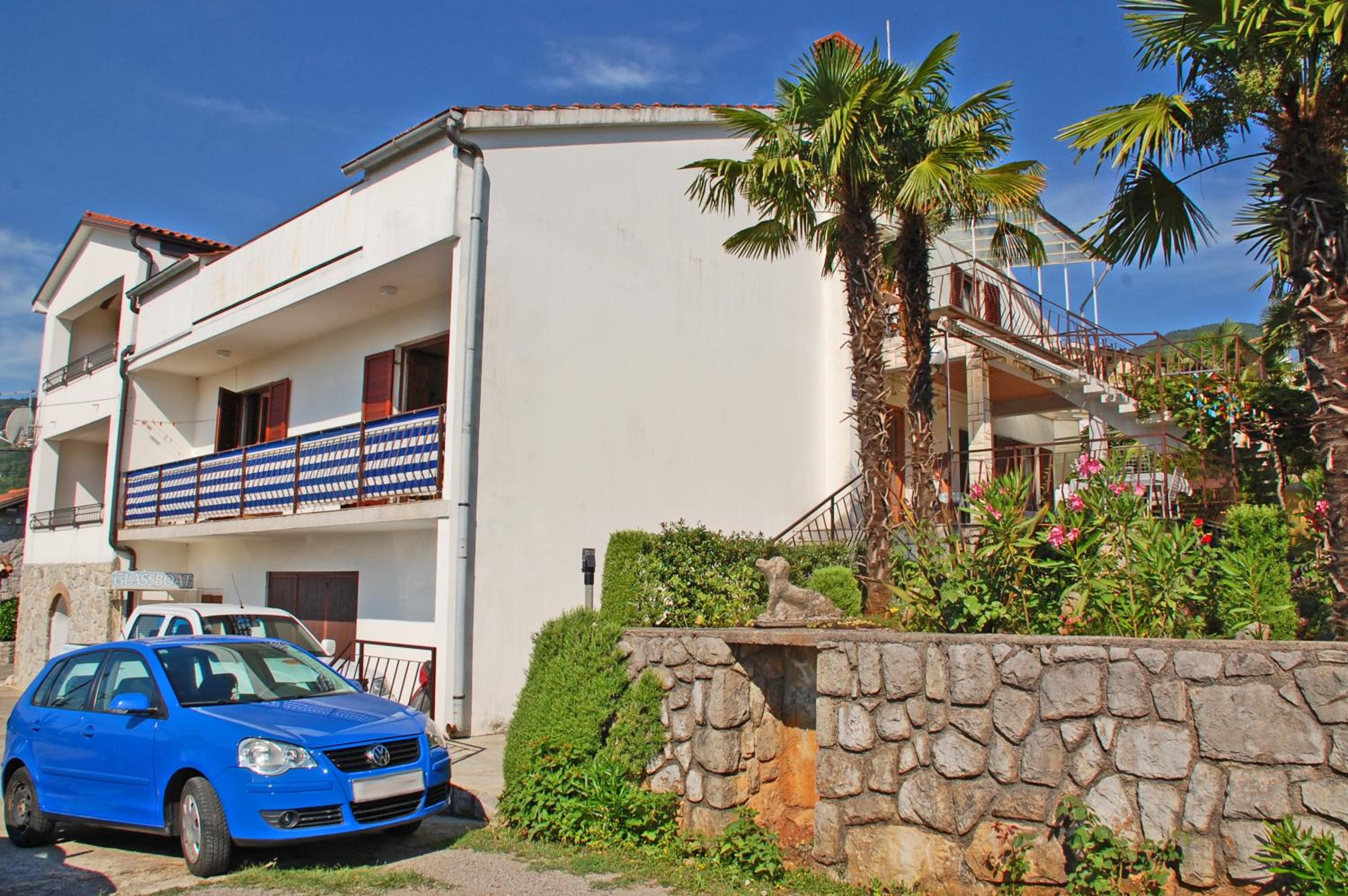 Apartments Miro view 2