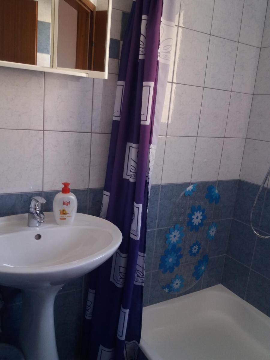 Photo 45