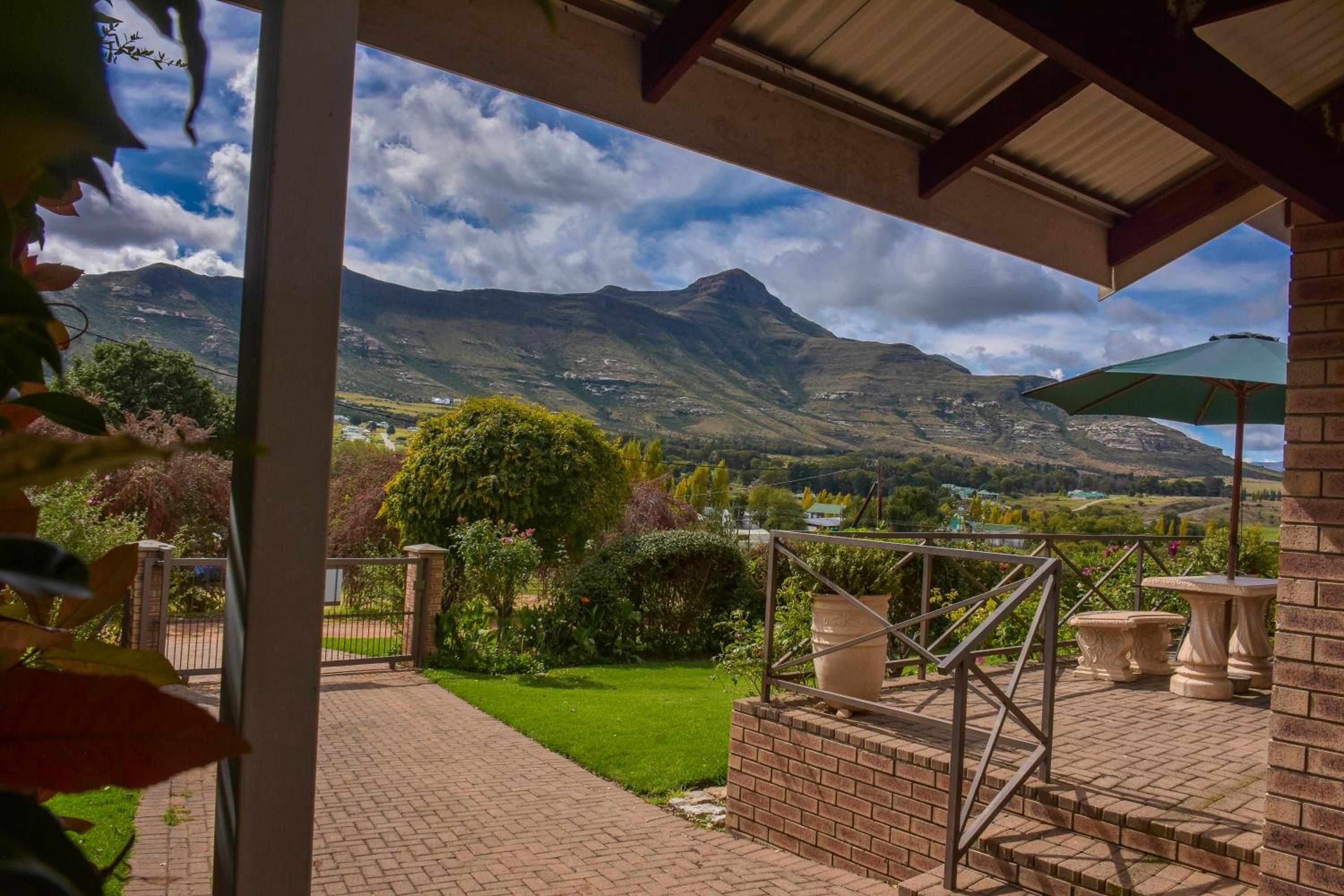 Clarens Retreat