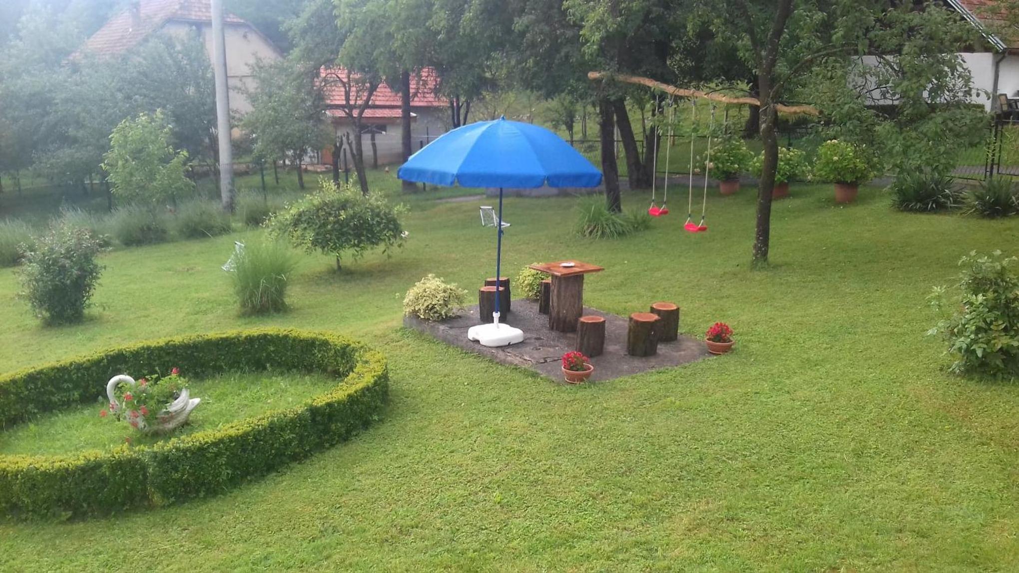Apartman Karlo
