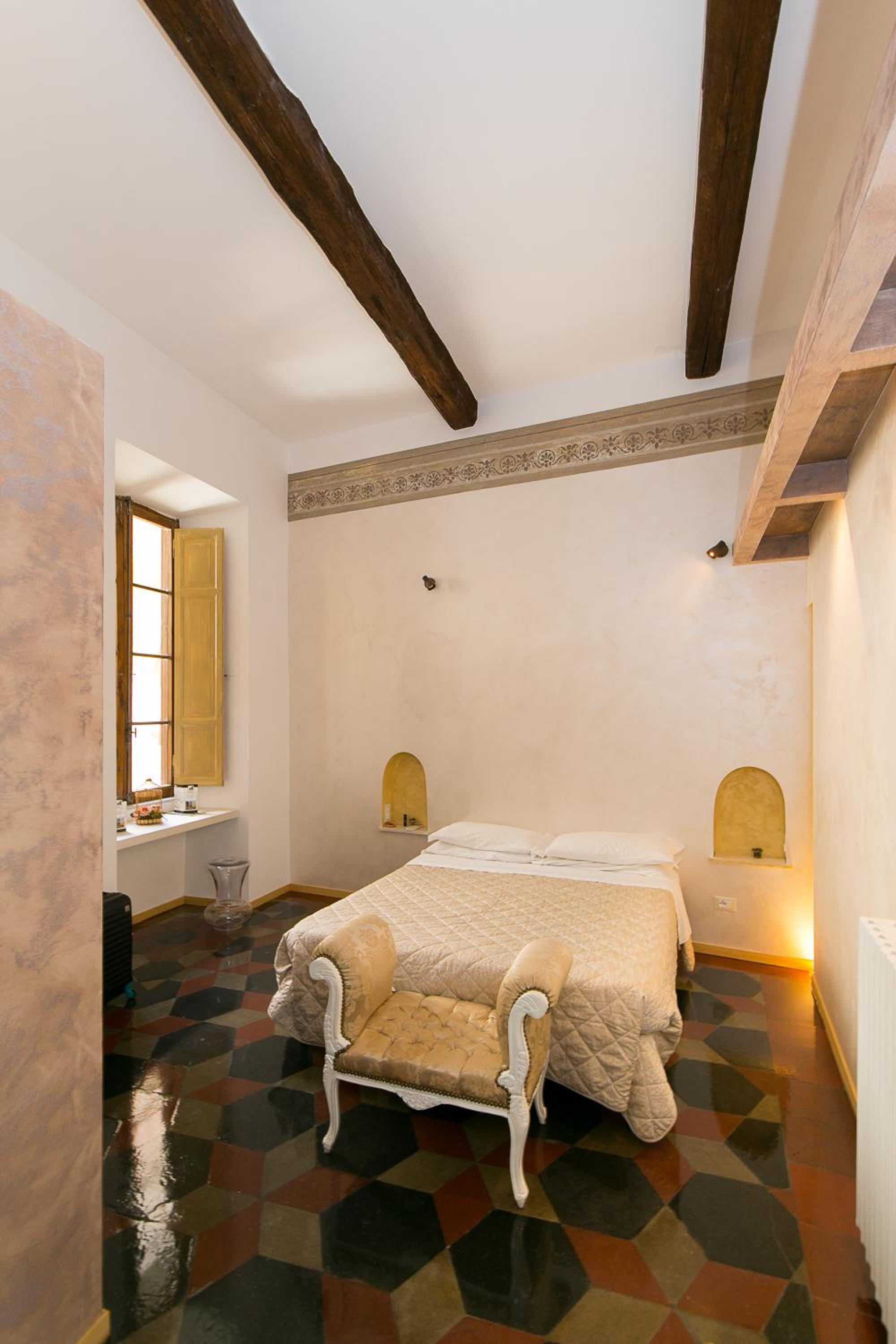 Nerva Accommodation Cavour