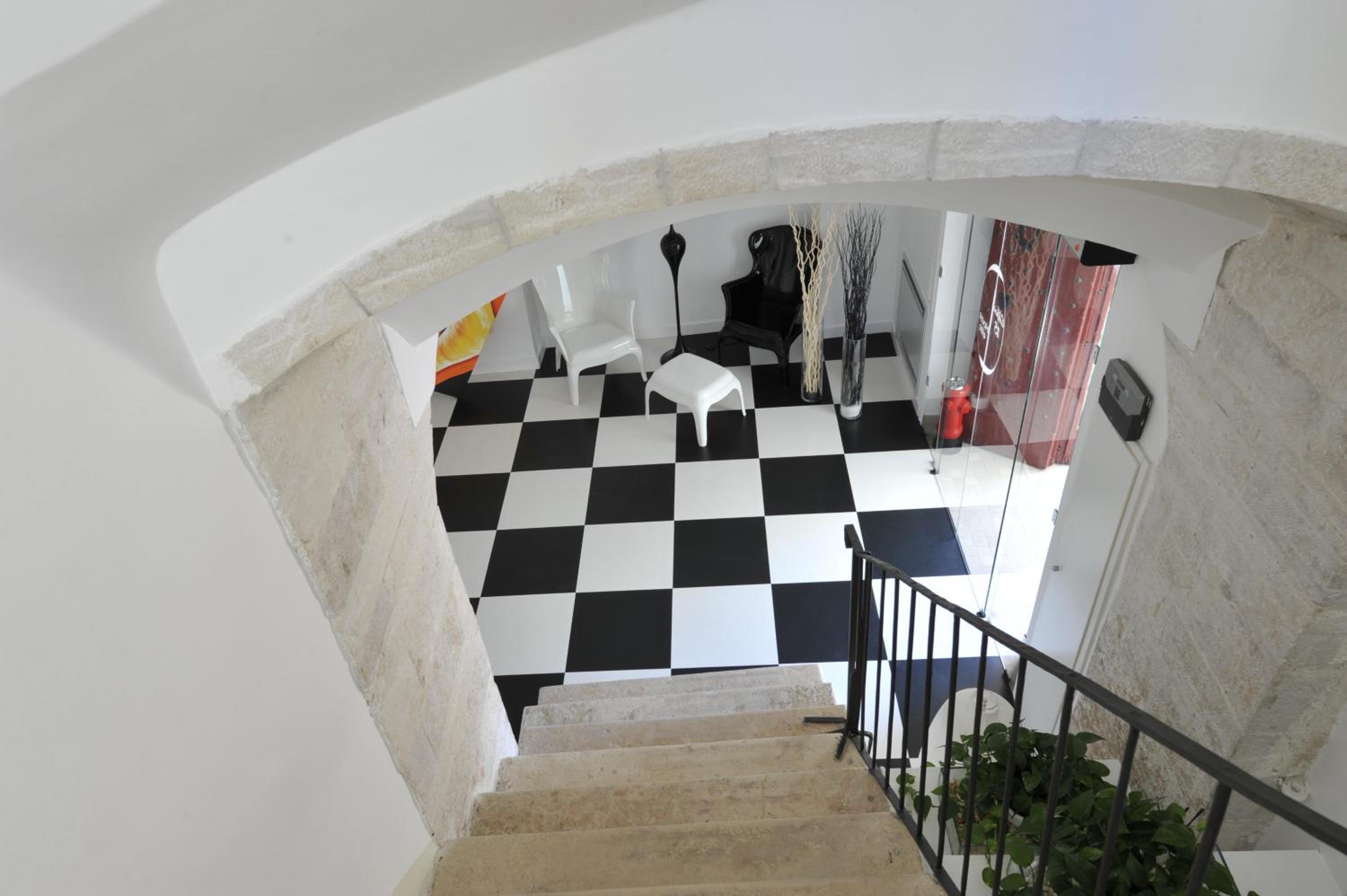 Edificio 15 House Elite