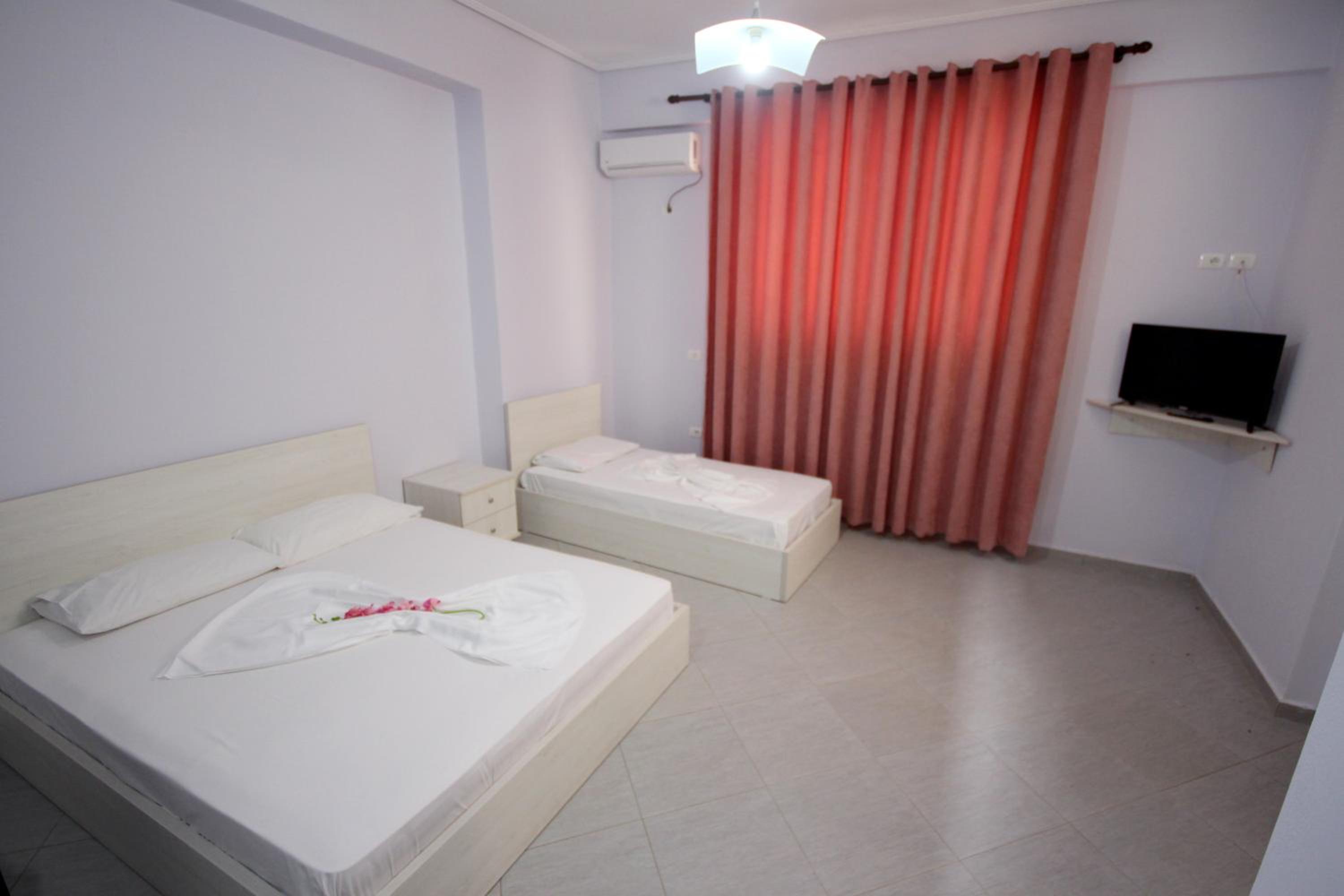 Ideal Holiday Apartments