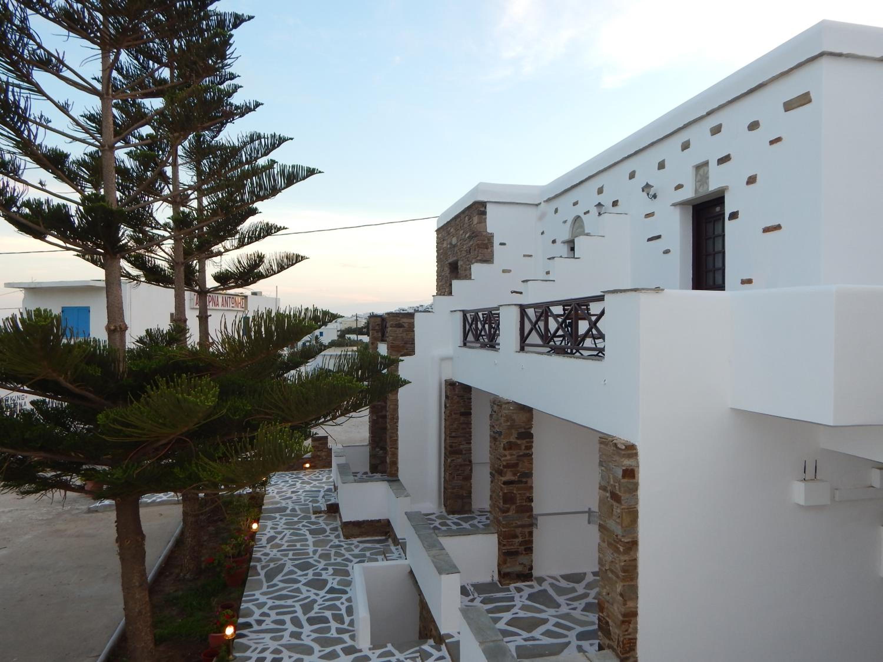 Nisiotiko house in Tinos near the beach