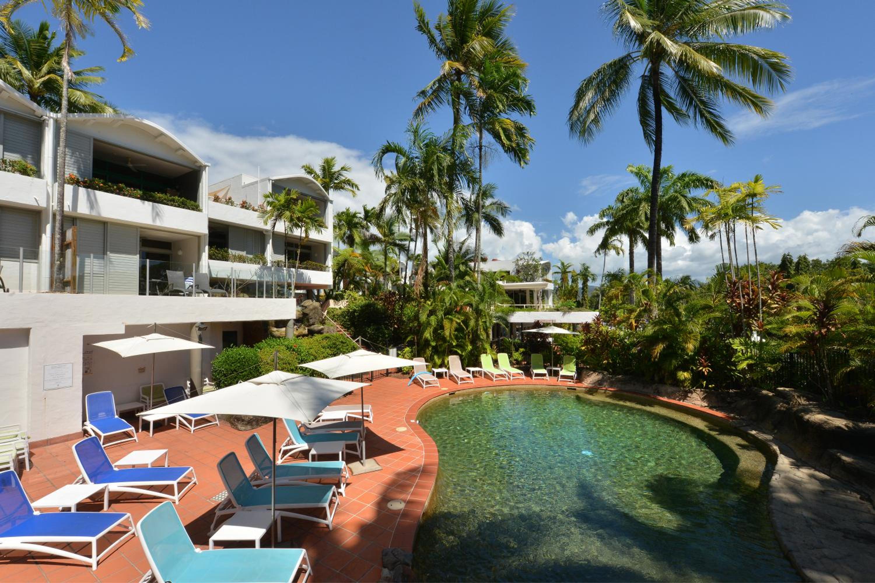 Seascape Holidays at Club Tropical