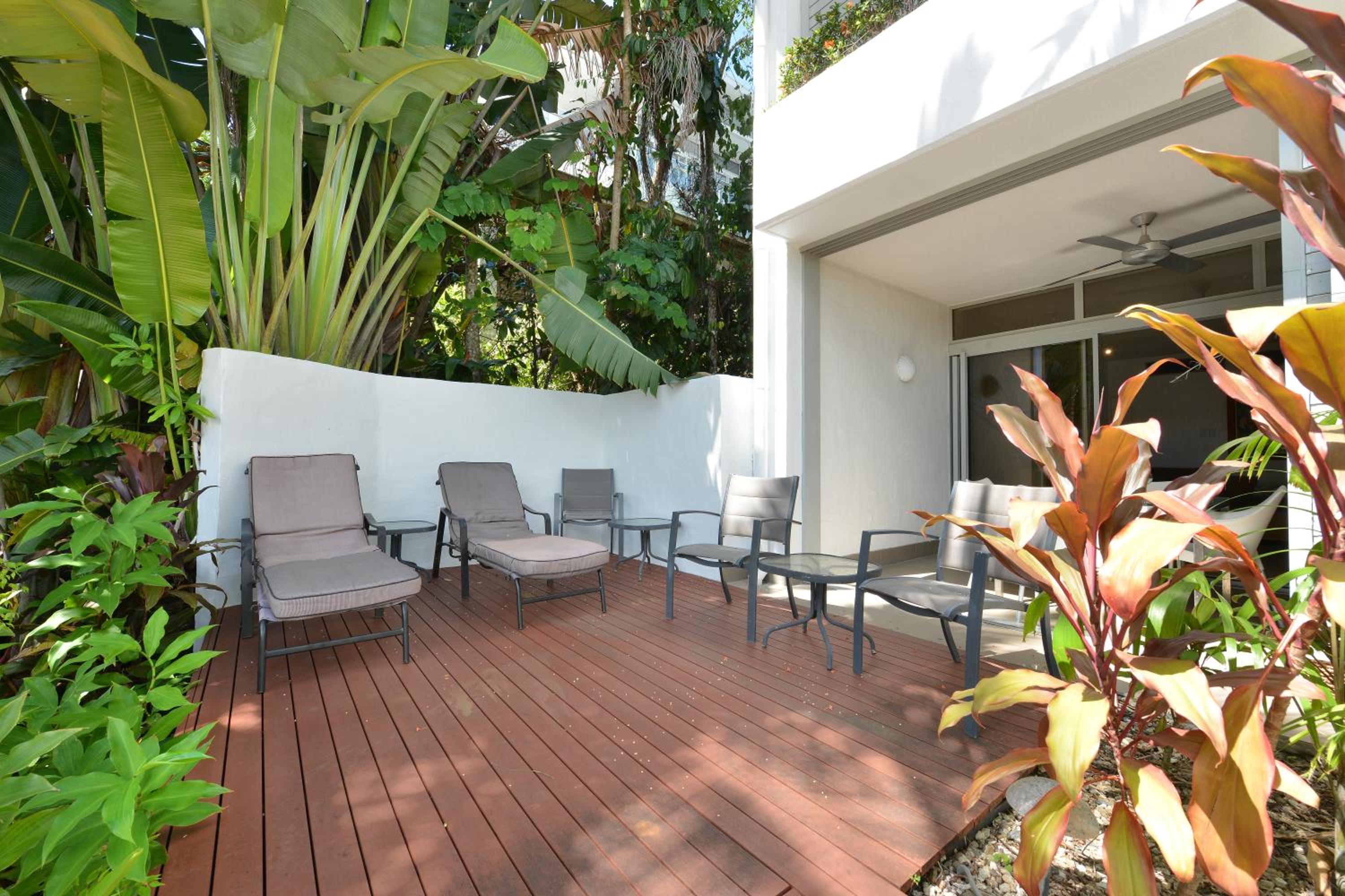 Seascape Holidays at Club Tropical