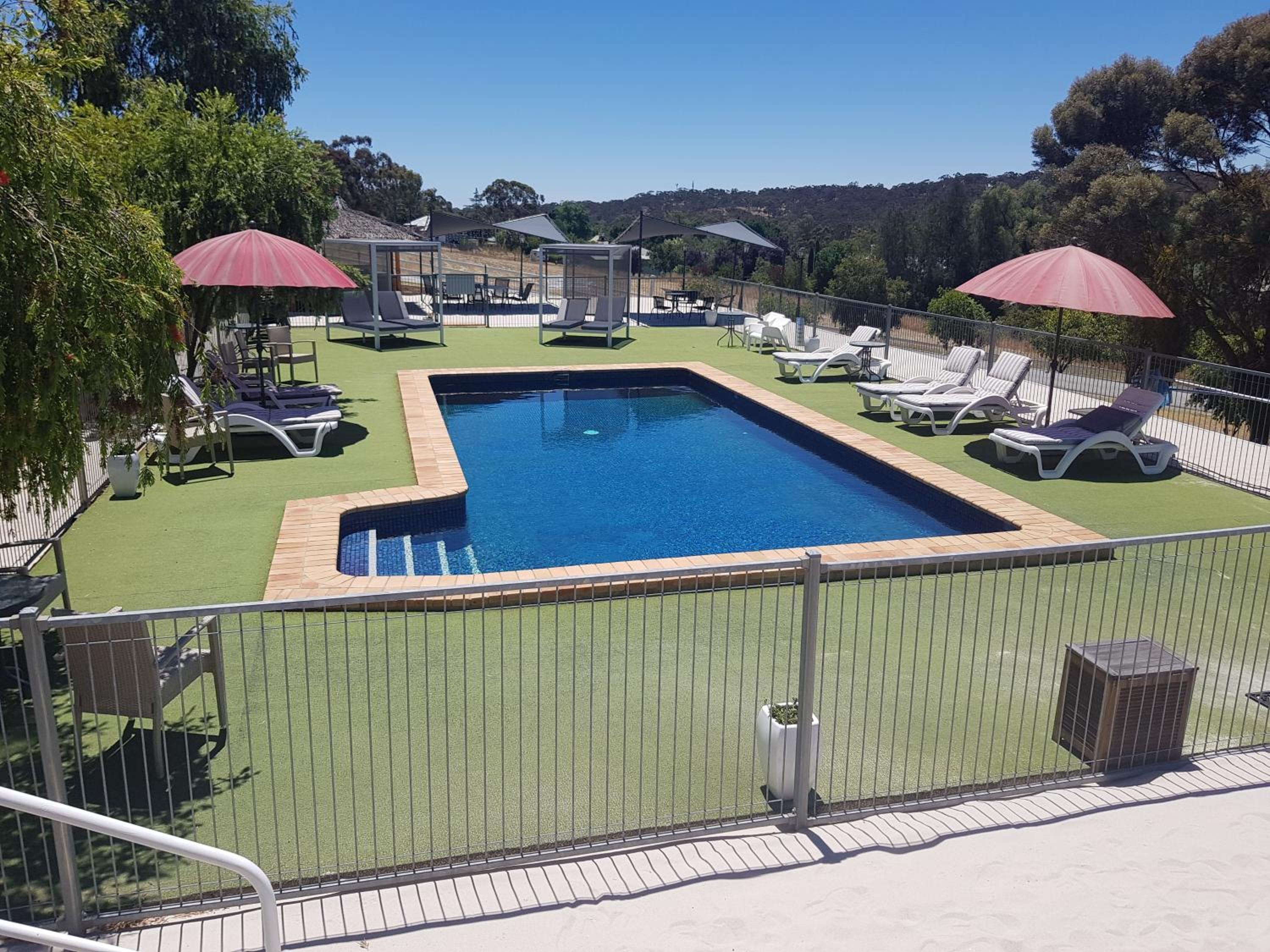 Clare Valley Motel view 4