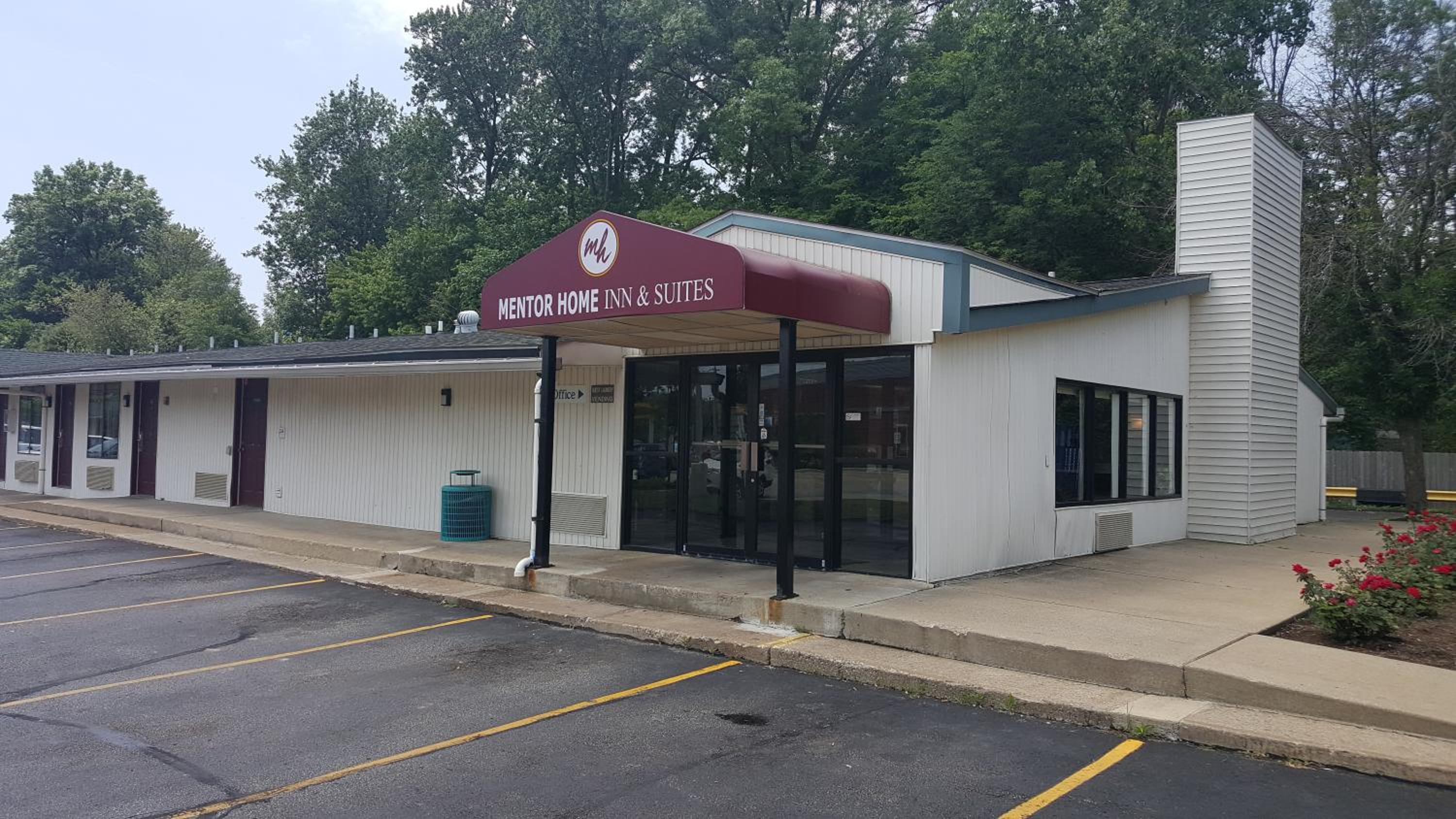 Mentor Home Inn and Suites view 2