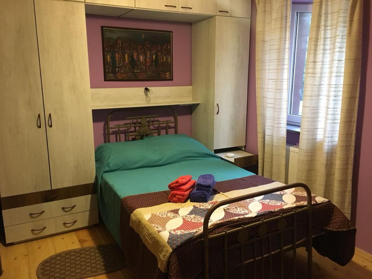 Whole Elite Apartment for Rent 1-5 person on Ave Rustaveli