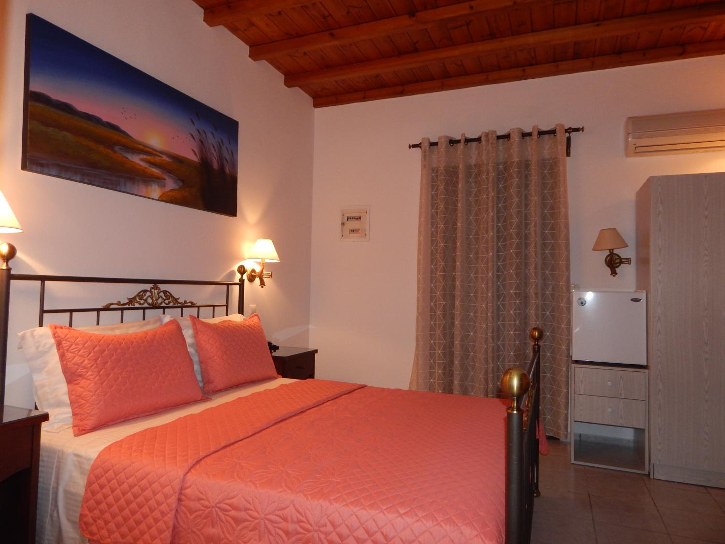 Nisiotiko house in Tinos near the beach
