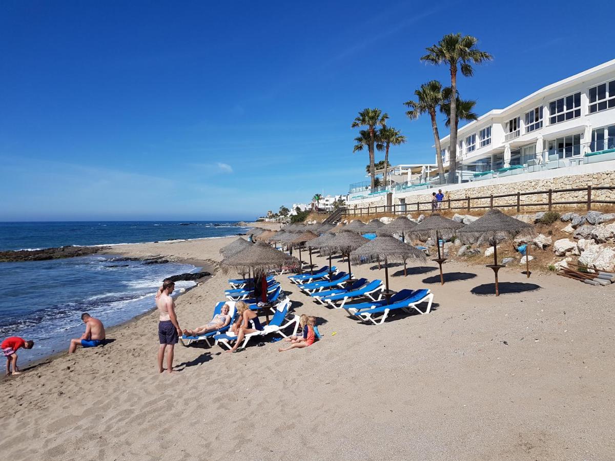 Perfect Location Close to Beach photo 2