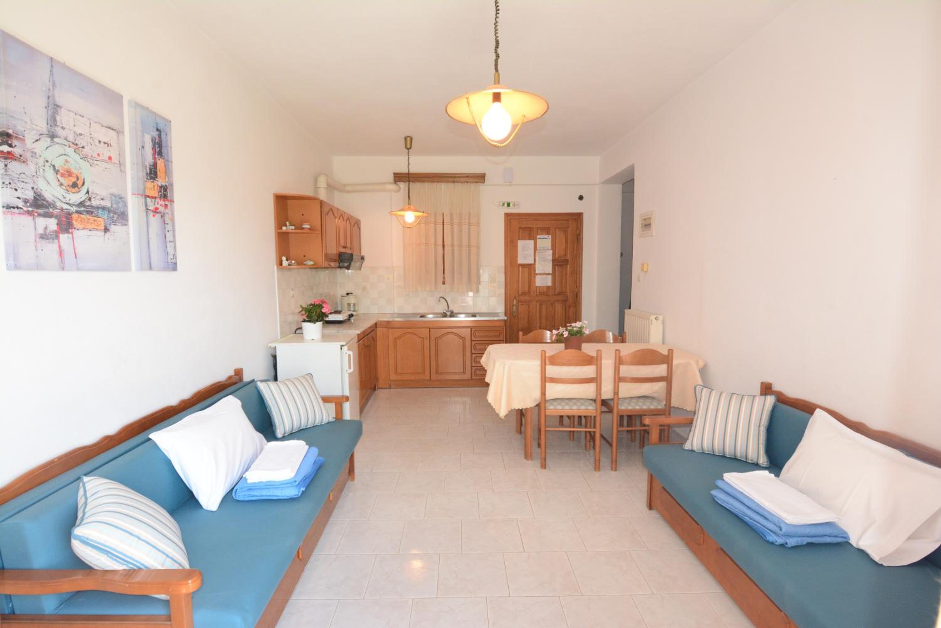 Okeanis Apartments view 5