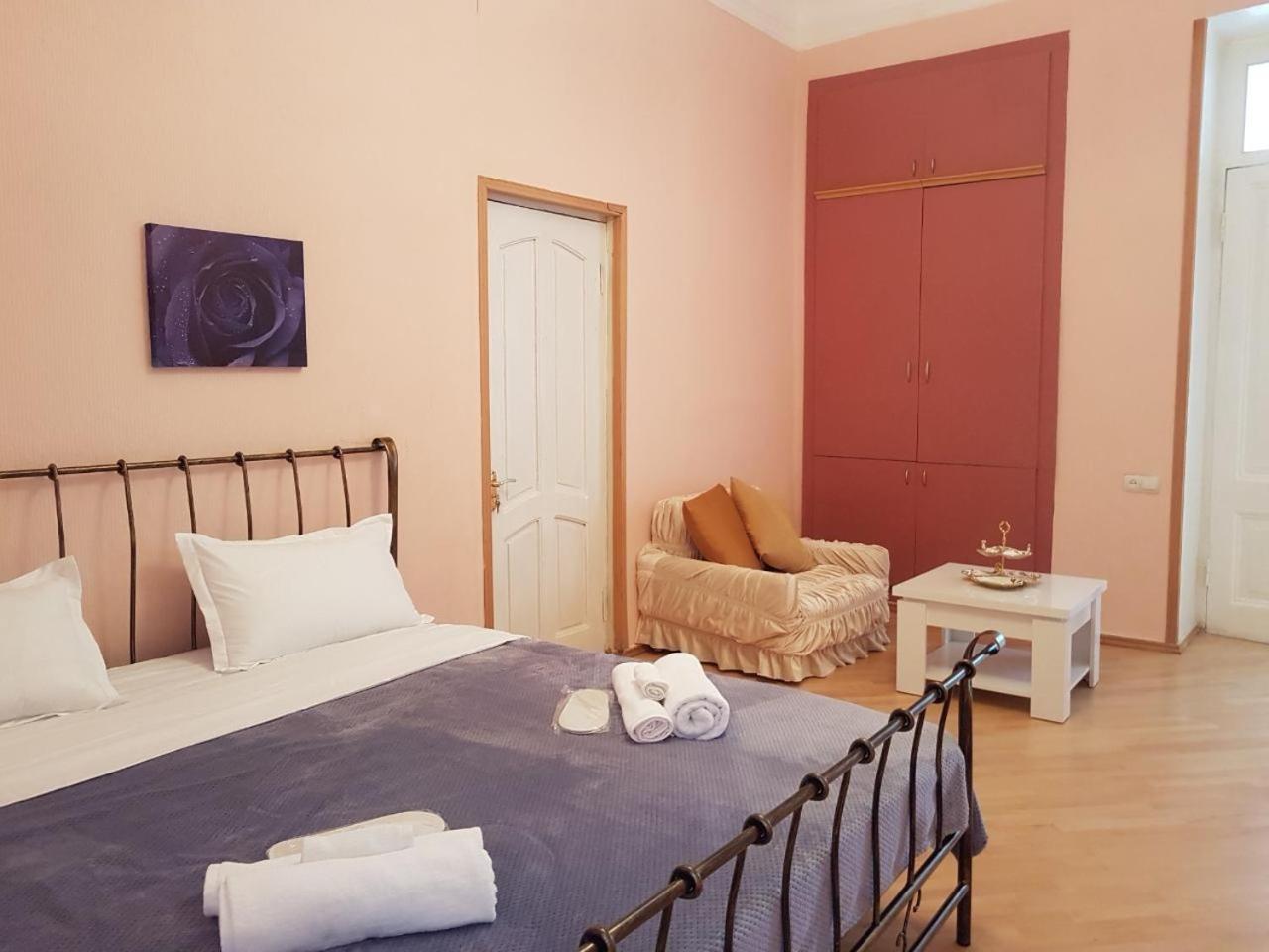 Apartment in the heart of Tbilisi view 5