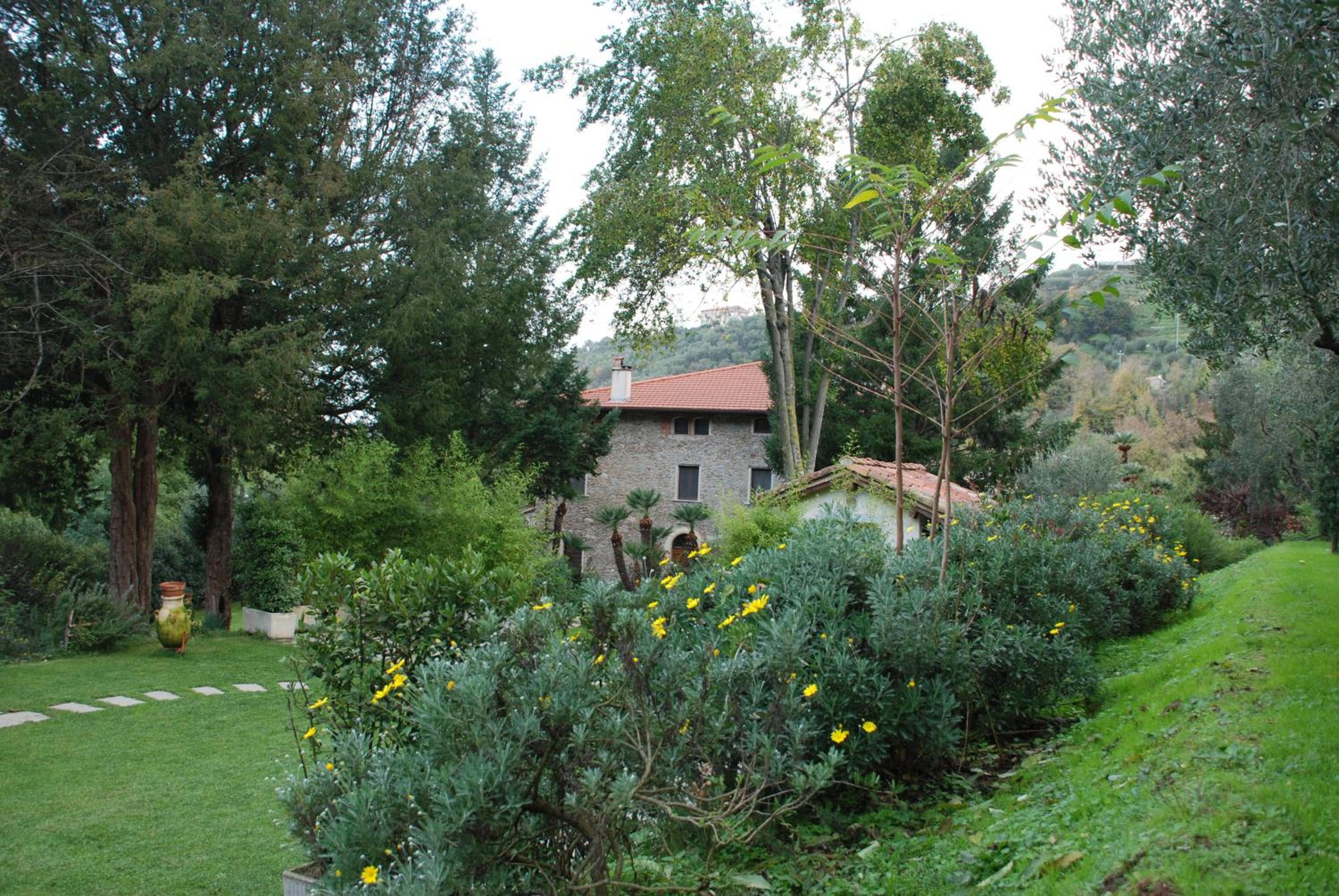 Photo 32