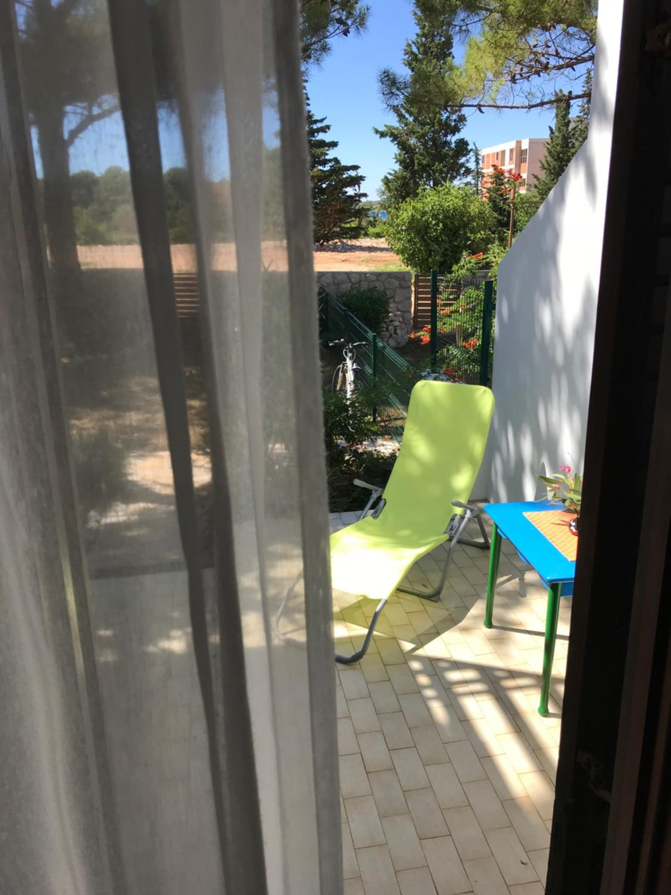Photo 44