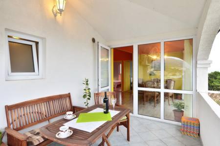 Apartmani Mlikotić view 5