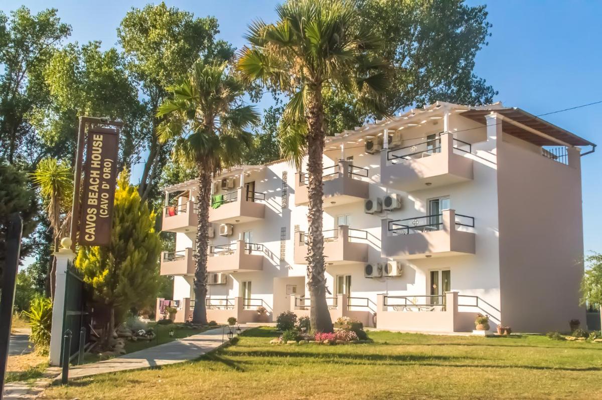 Cavos Beach House