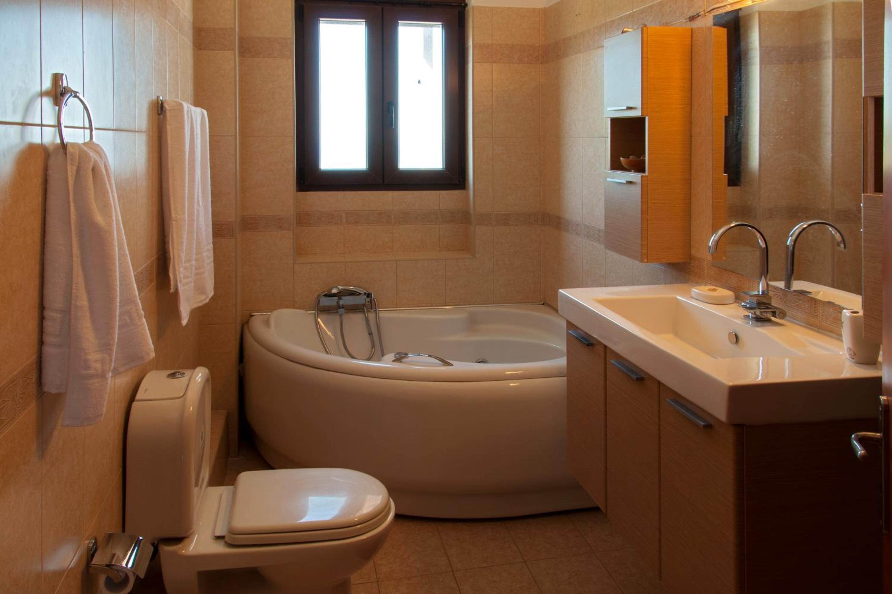 Ellinas Homes view 5