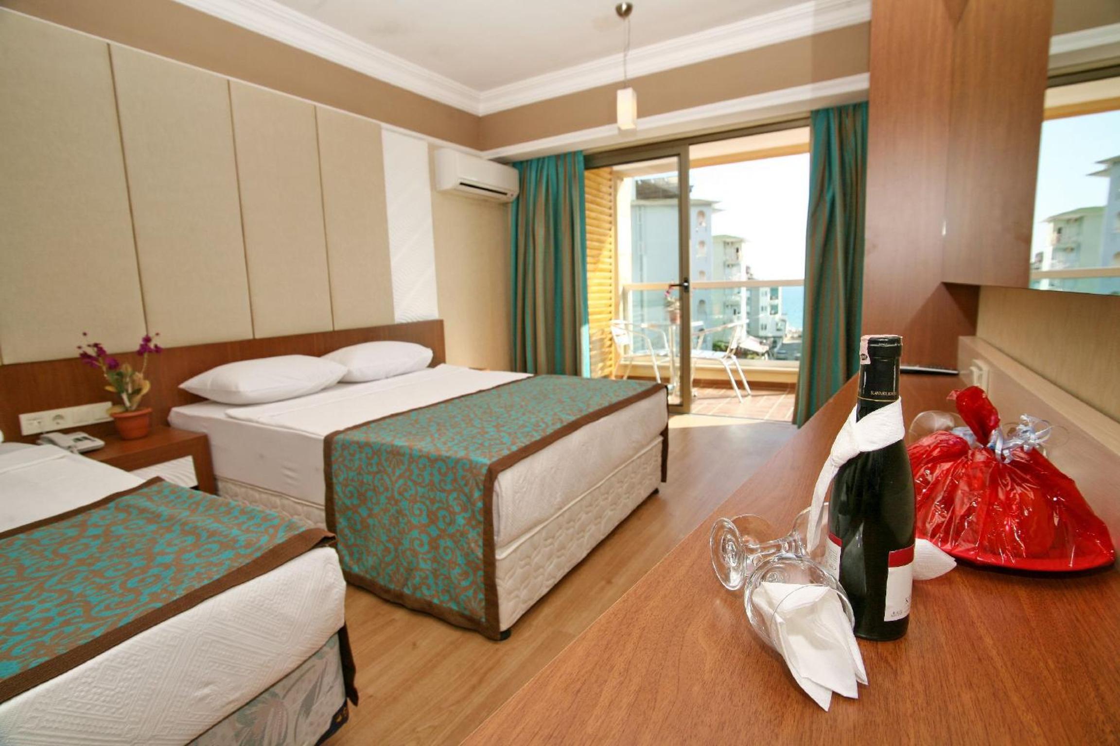 Tac Premier Otel & Spa - Image 17