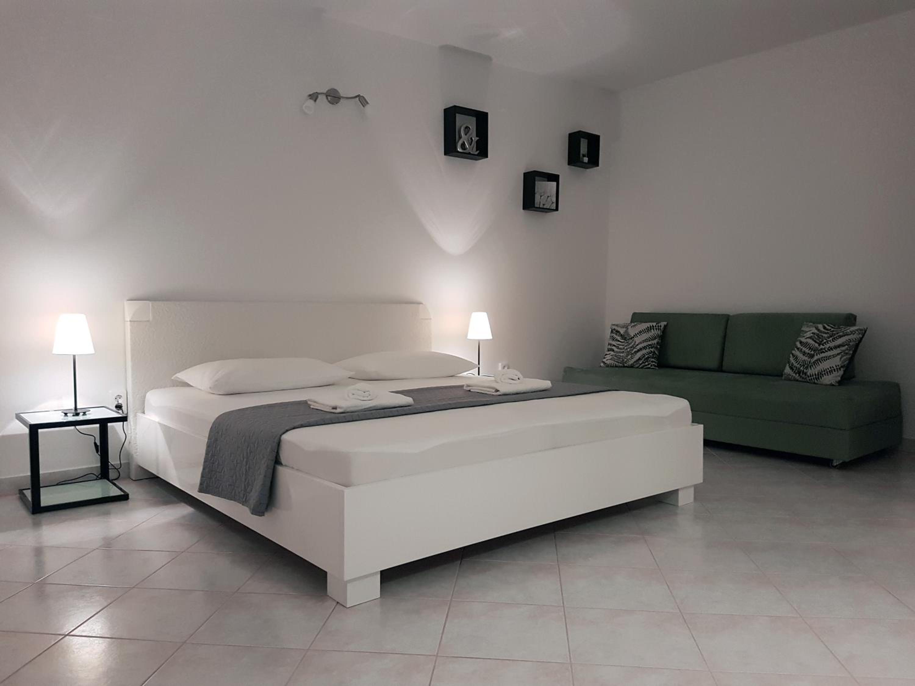 Apartments Saric 2 view 2