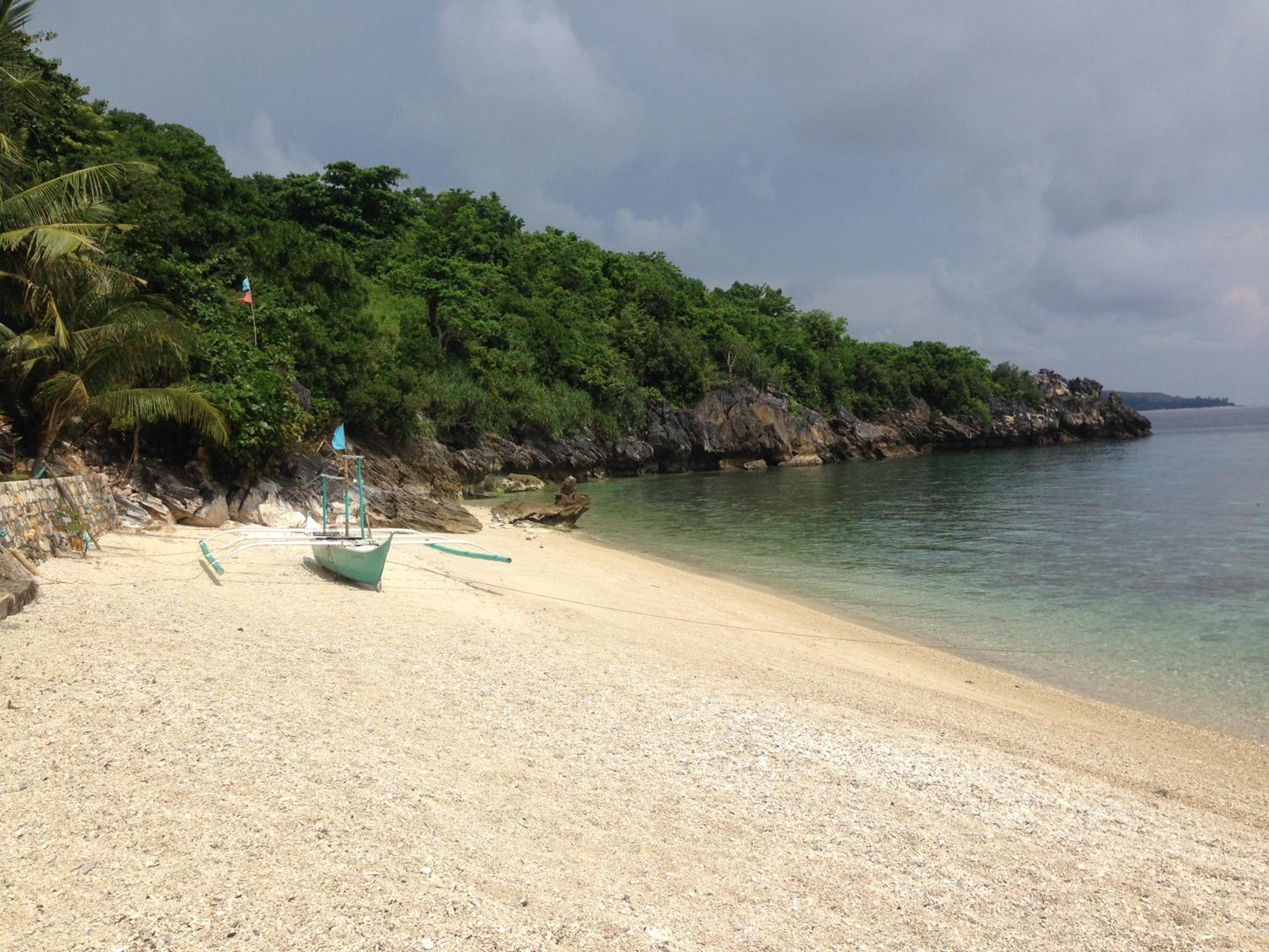 Tinaoog Beach Resort view 4
