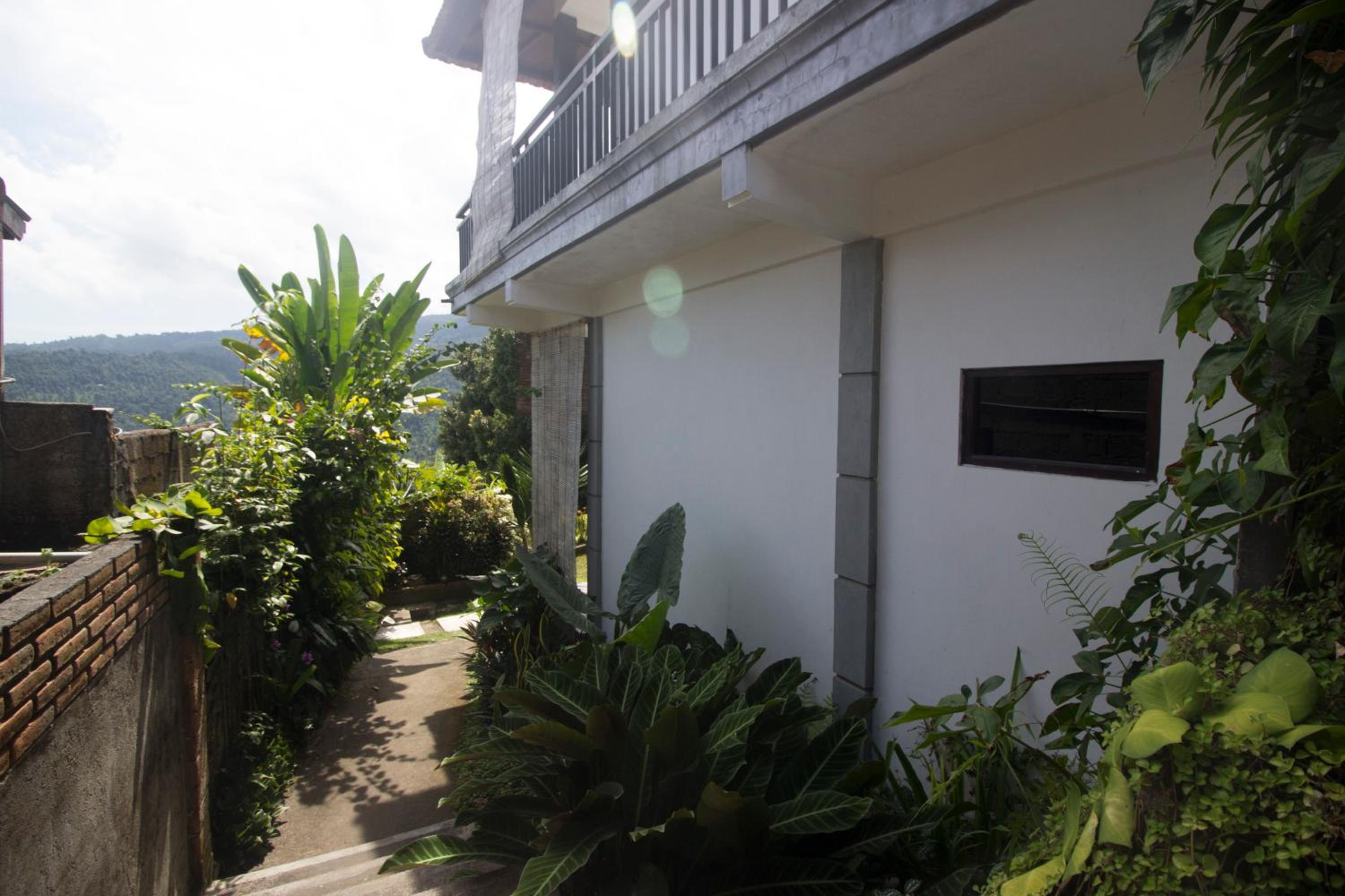Dangin Mangkalan Homestay view 2